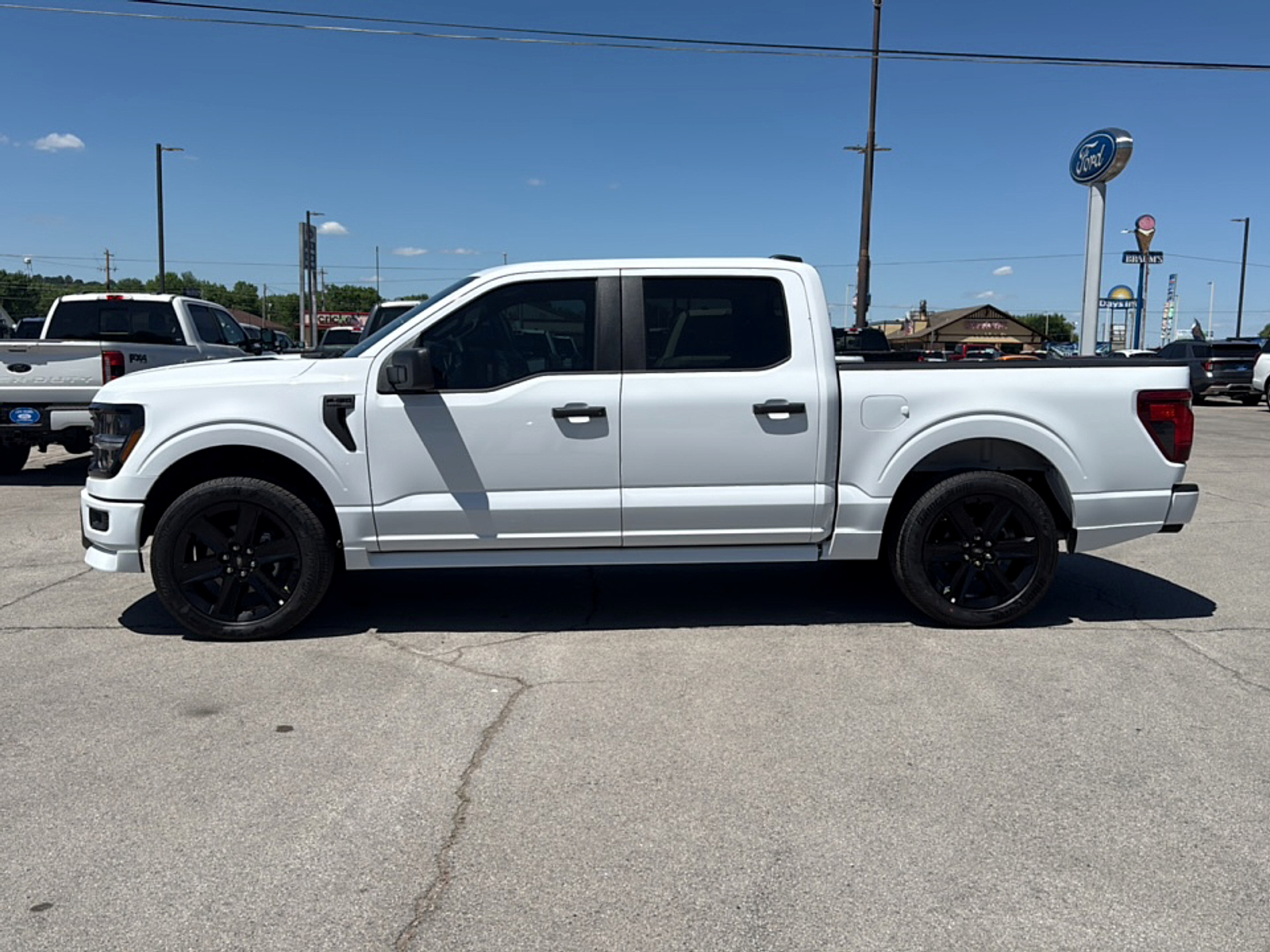 View vehicle photo 5