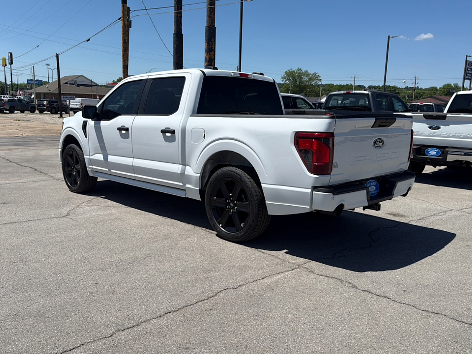 View vehicle photo 6