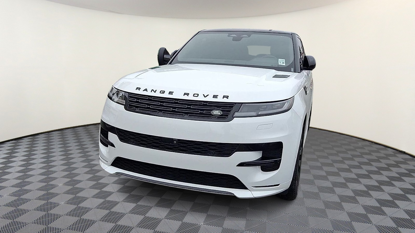 View vehicle photo 3