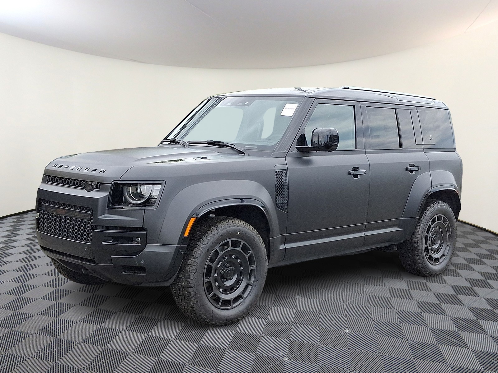 Gray (Charente Grey Premium Metallic - 1DN) 2026 Land Rover Defender 110 P635 OCTA AWD SUV / Crossover All-Wheel Drive Automatic
