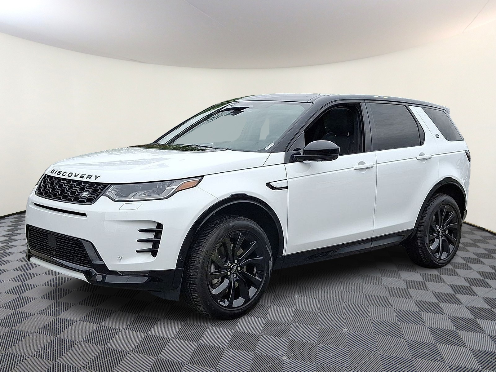 Fuji White - 1AA 2025 Land Rover Discovery Sport P250 Dynamic SE AWD SUV / Crossover All-Wheel Drive Automatic