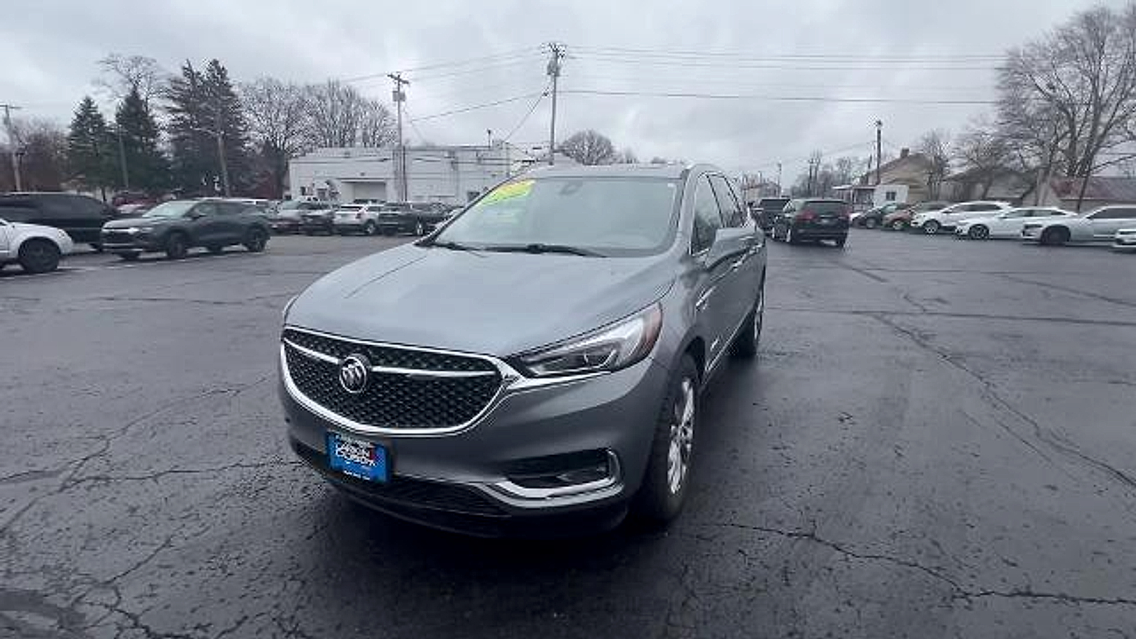 View vehicle photo 4