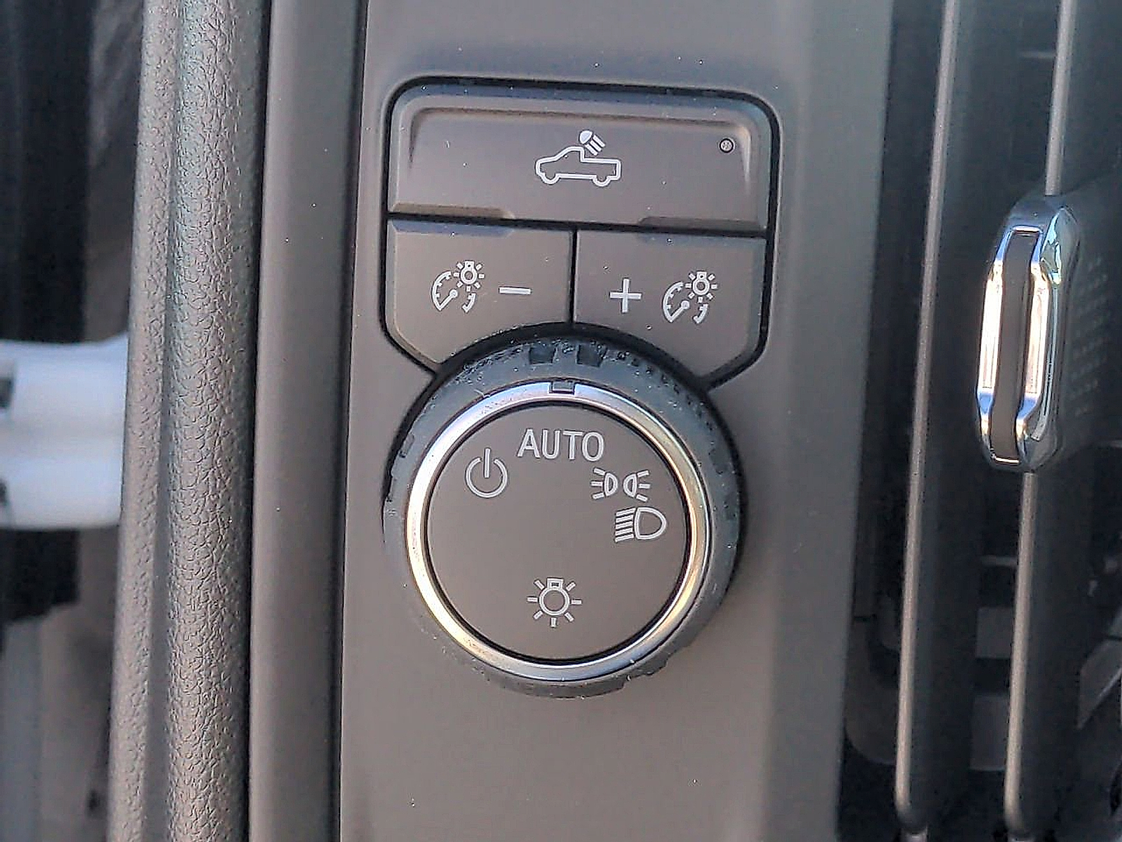 2023 Chevrolet Silverado 3500HD 2WD Double Cab Long Bed WT - Summit White exterior view 18