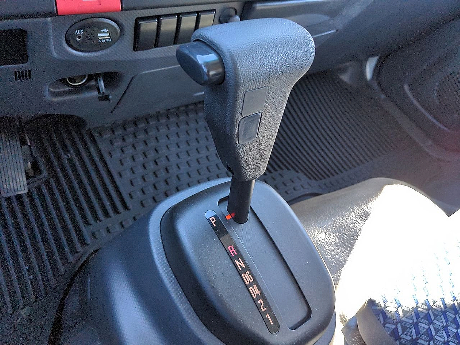 2024 Chevrolet 3500 HG LCF Gas - Arc White exterior view 14