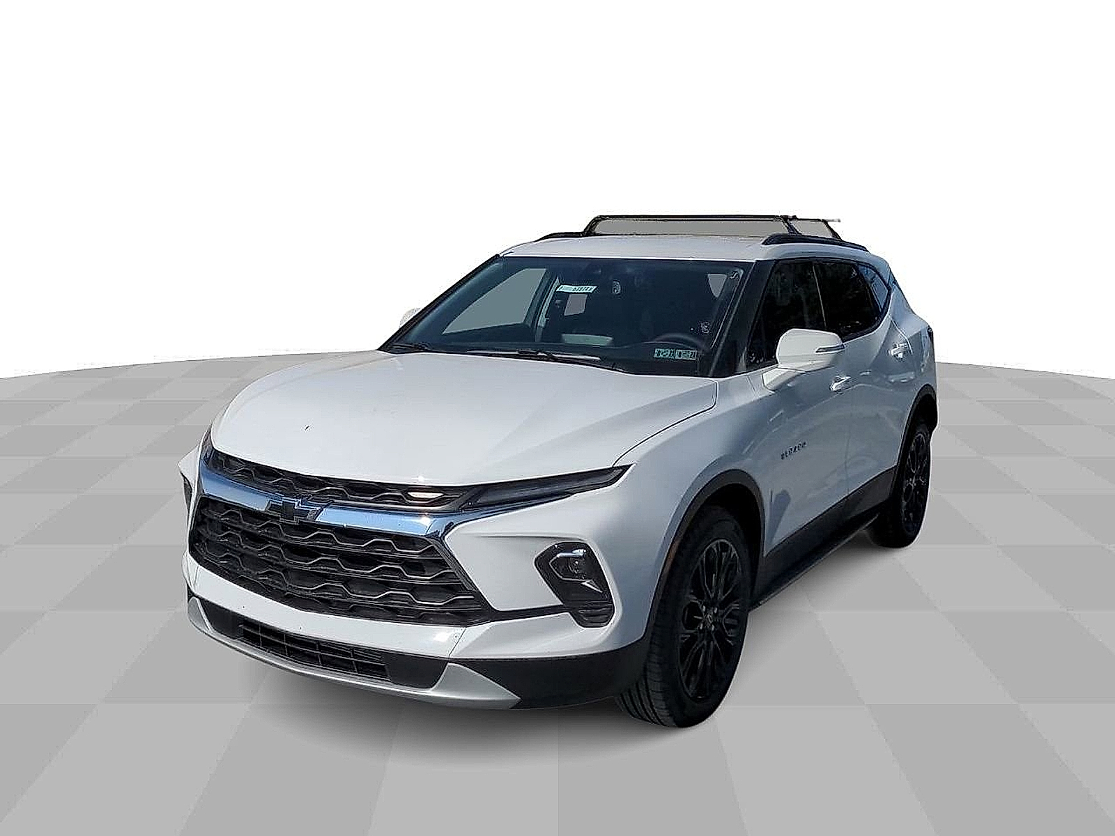 2024 Chevrolet Blazer AWD 3LT - Summit White exterior view 2