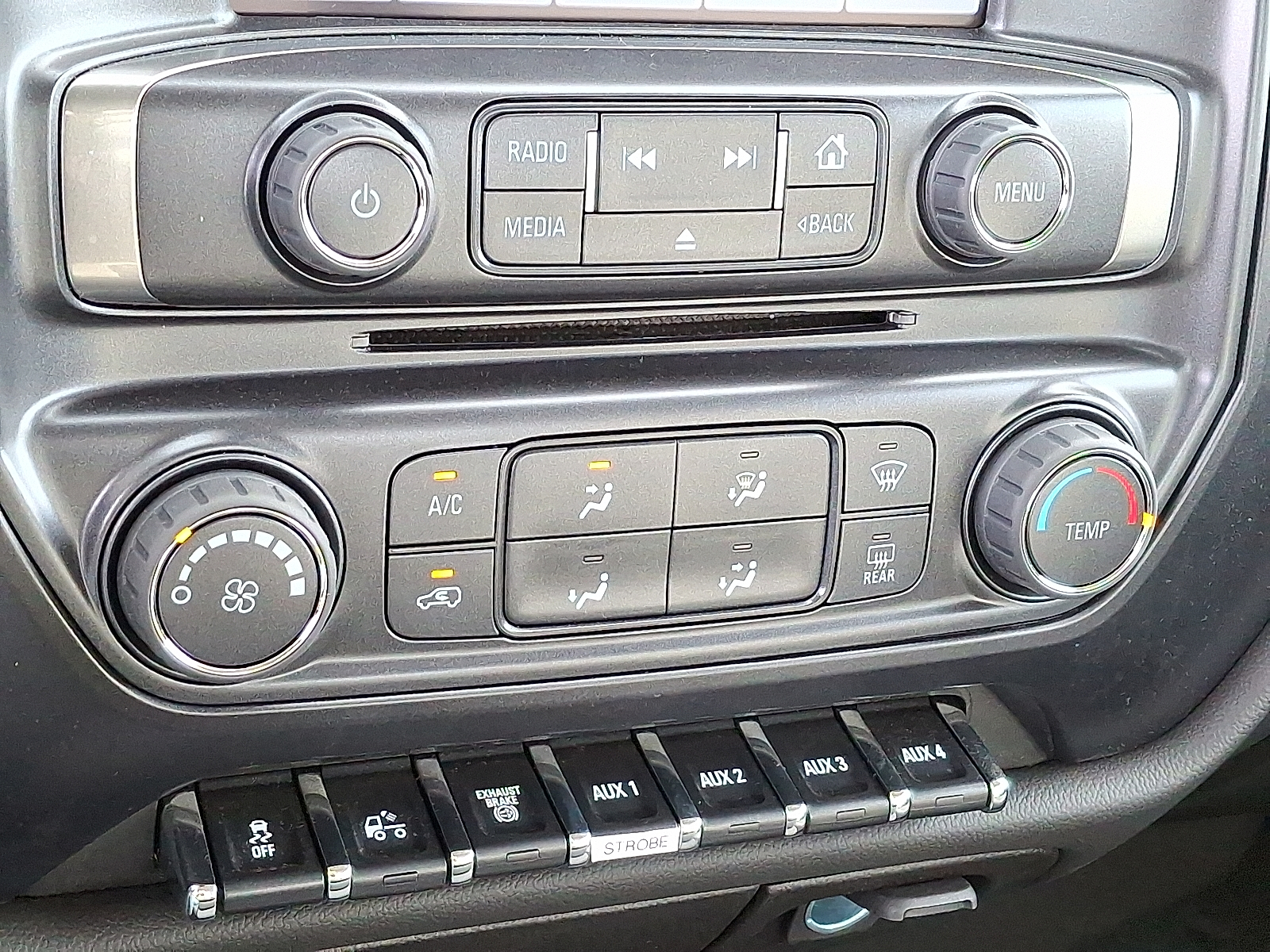 2024 Chevrolet Silverado 4500HD Work Truck - Summit White - GAZ exterior view 15