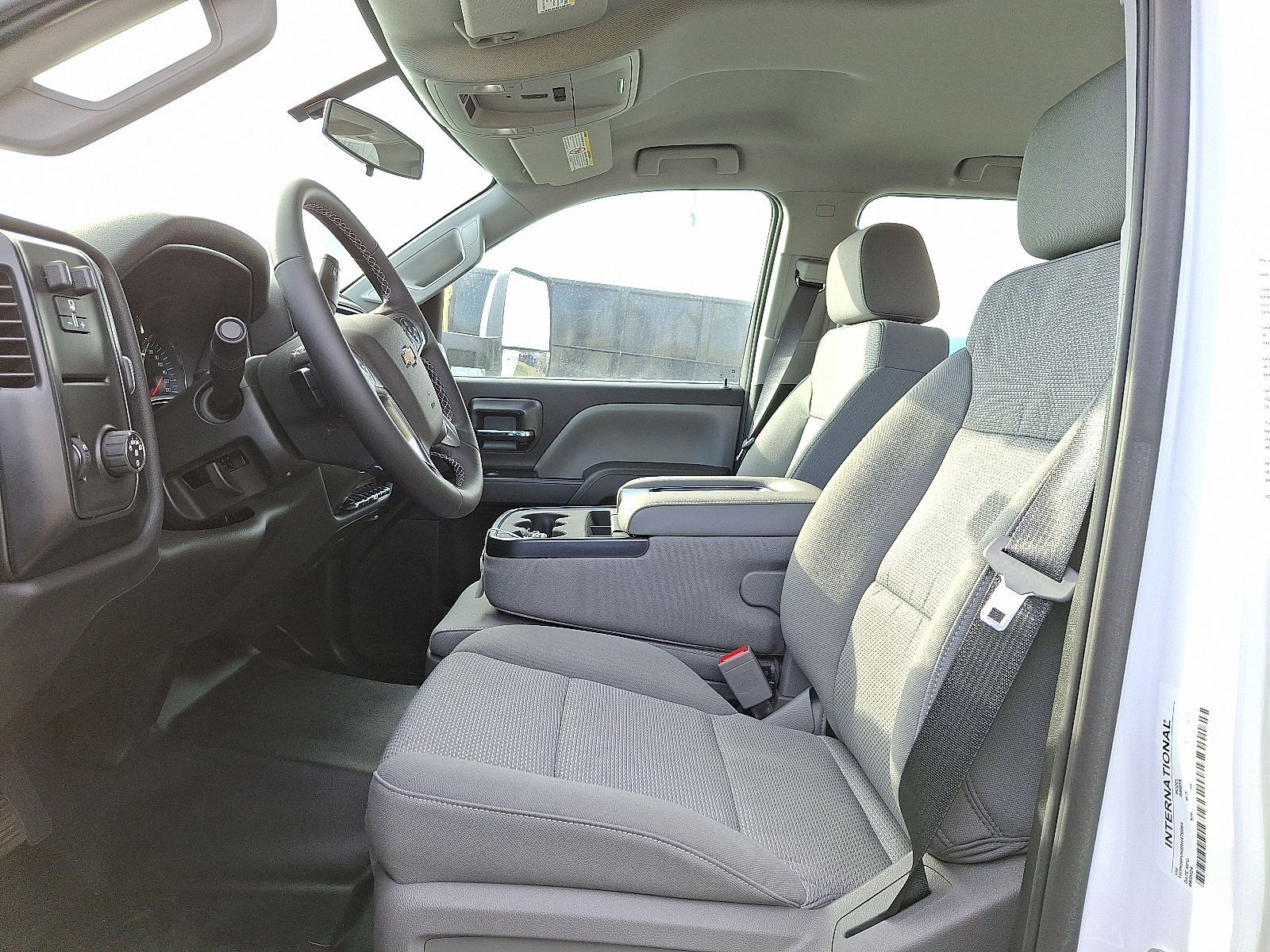 2024 Chevrolet Silverado 4500HD Work Truck - Summit White - GAZ exterior view 10