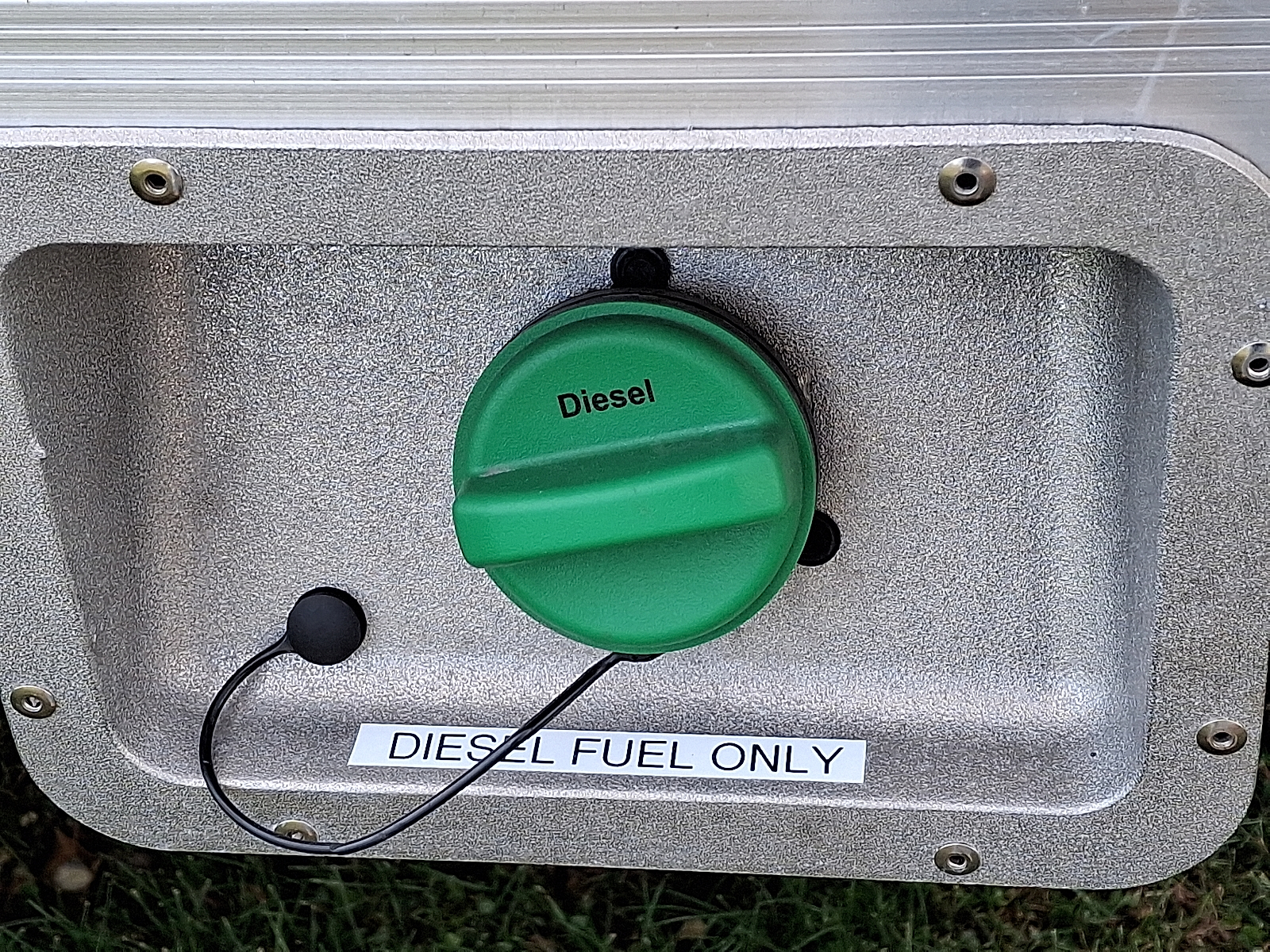 2024 Chevrolet Silverado 4500HD Work Truck - Summit White - GAZ exterior view 18