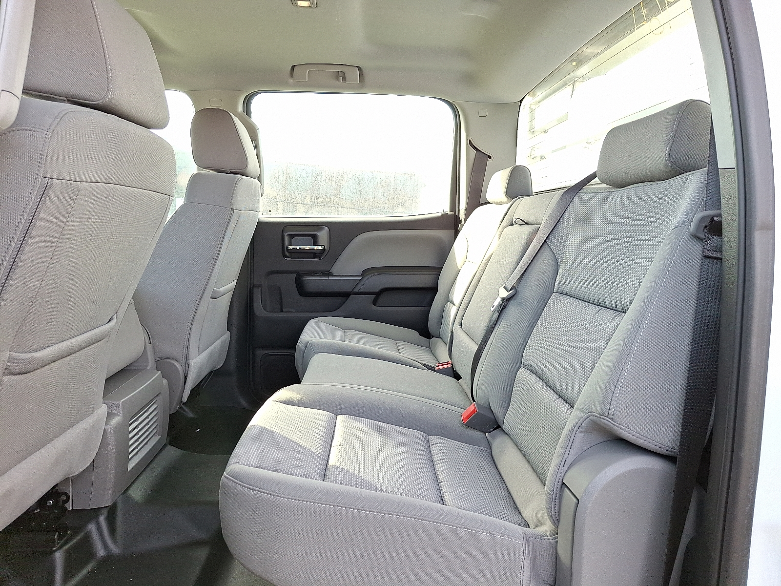 2024 Chevrolet Silverado 4500HD Work Truck - Summit White - GAZ exterior view 8