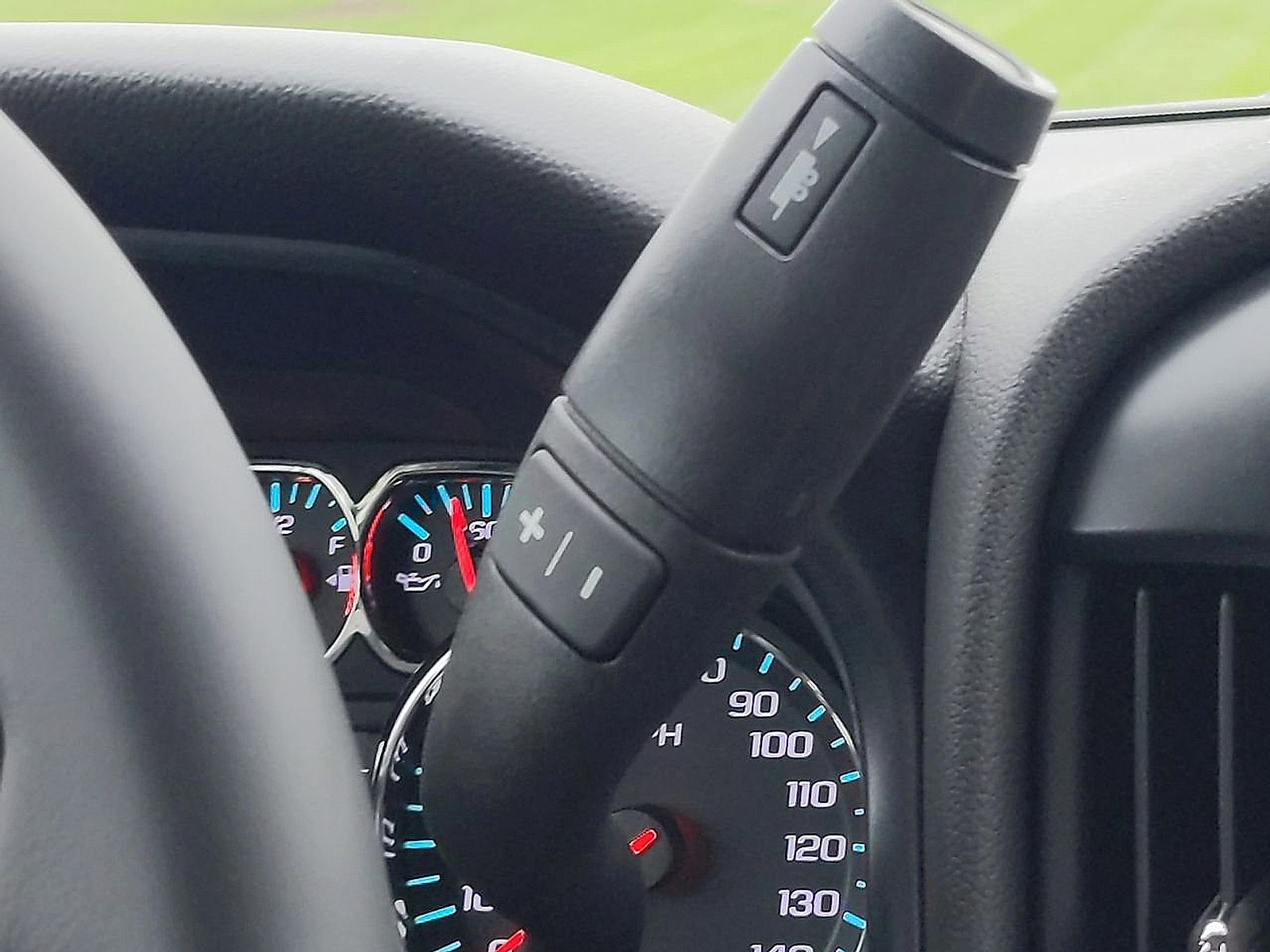 2024 Chevrolet Silverado 4500HD Work Truck - Summit White exterior view 14