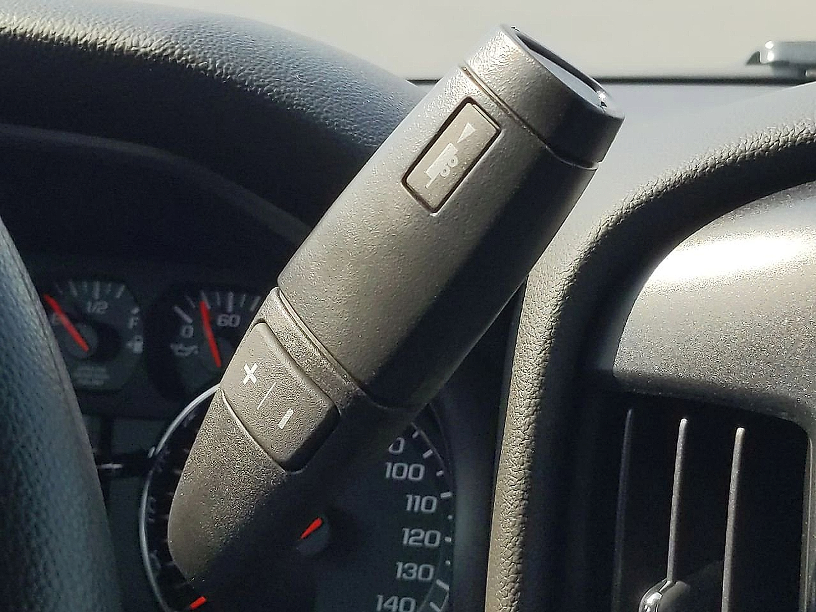 2024 Chevrolet Silverado 4500HD Work Truck - Summit White exterior view 14