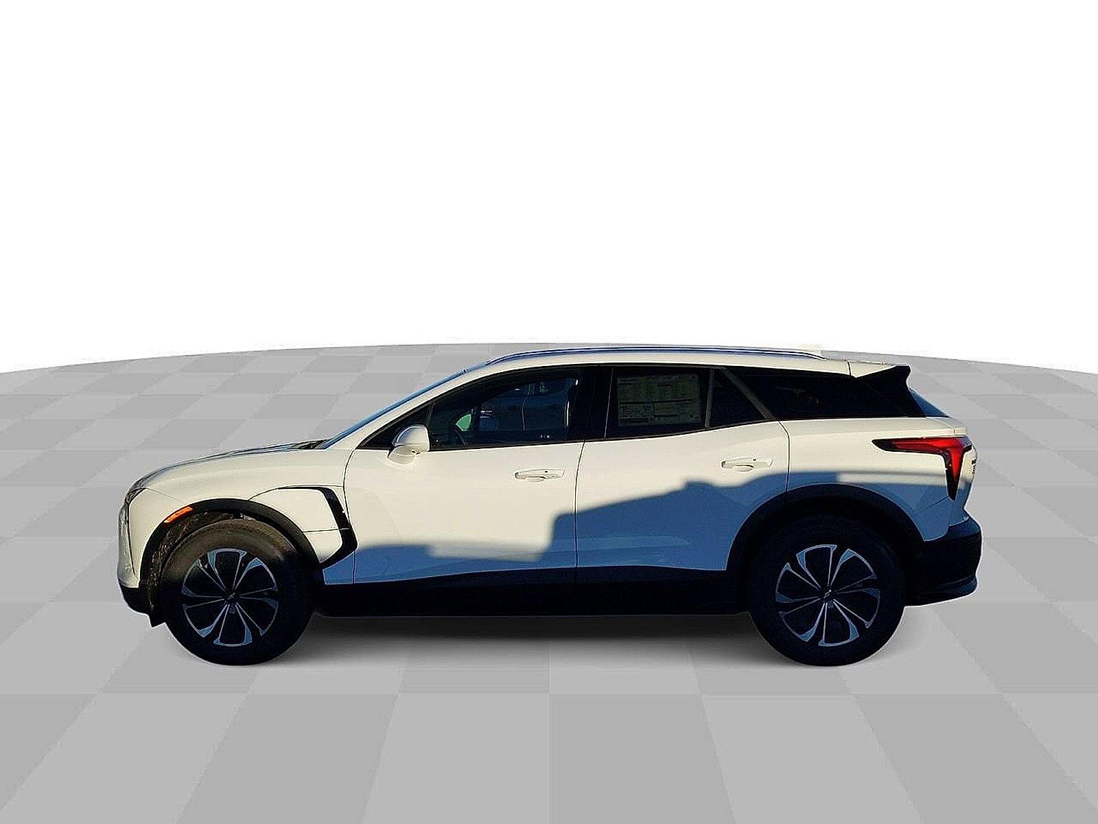 2025 Chevrolet Blazer EV eAWD LT - Summit White exterior view 6