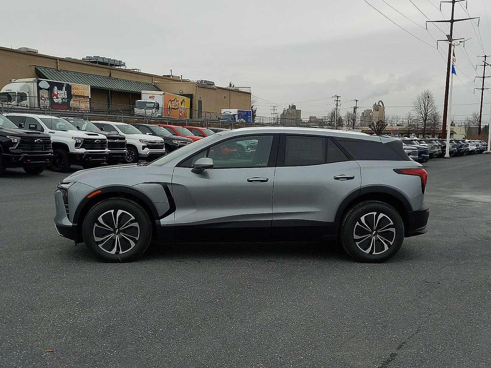 2025 Chevrolet Blazer EV eAWD LT - Sterling Gray Metallic exterior view 6