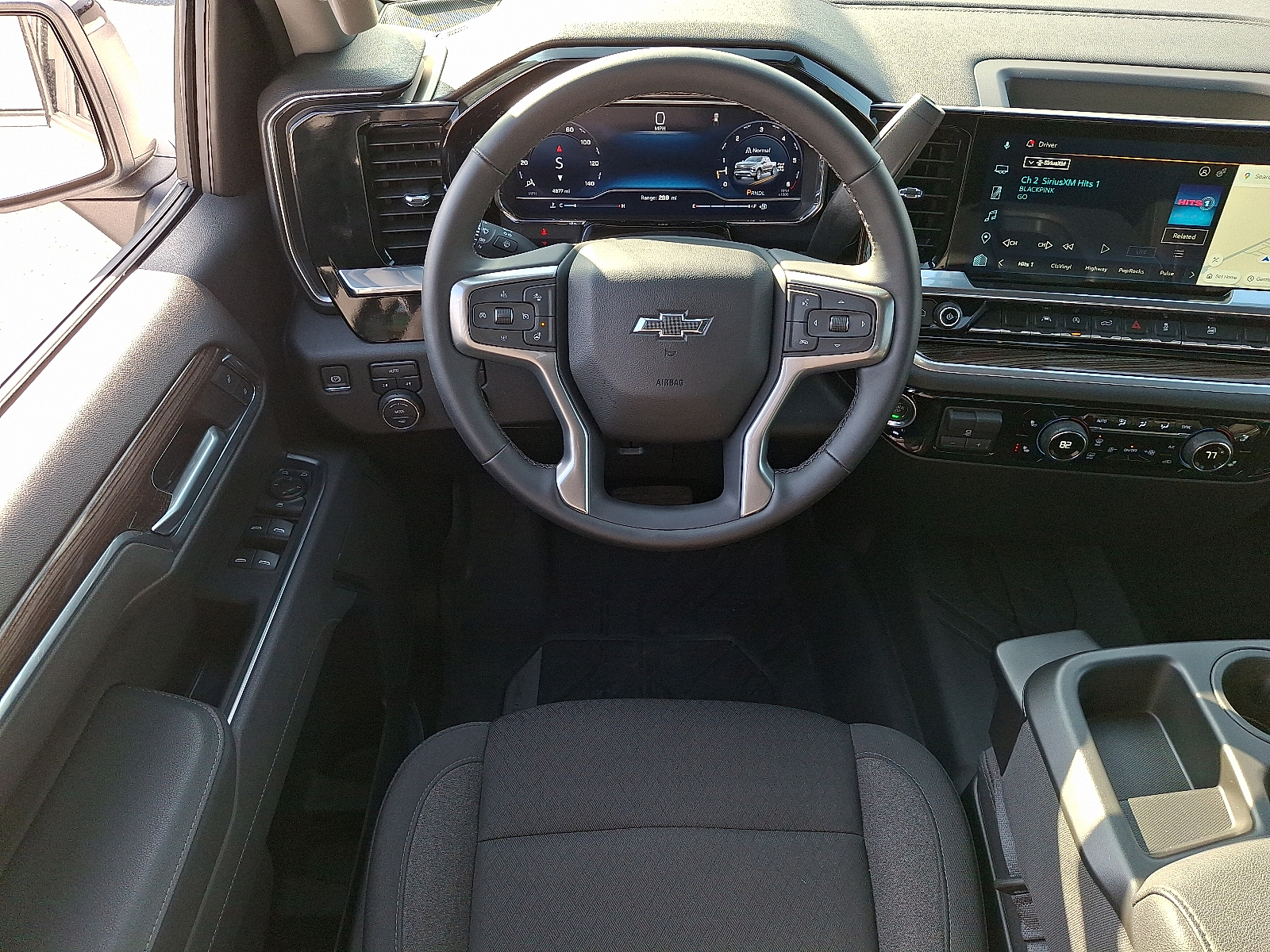 2025 Chevrolet Silverado 1500 4WD Crew Cab Short Bed RST - Summit White - GAZ exterior view 9