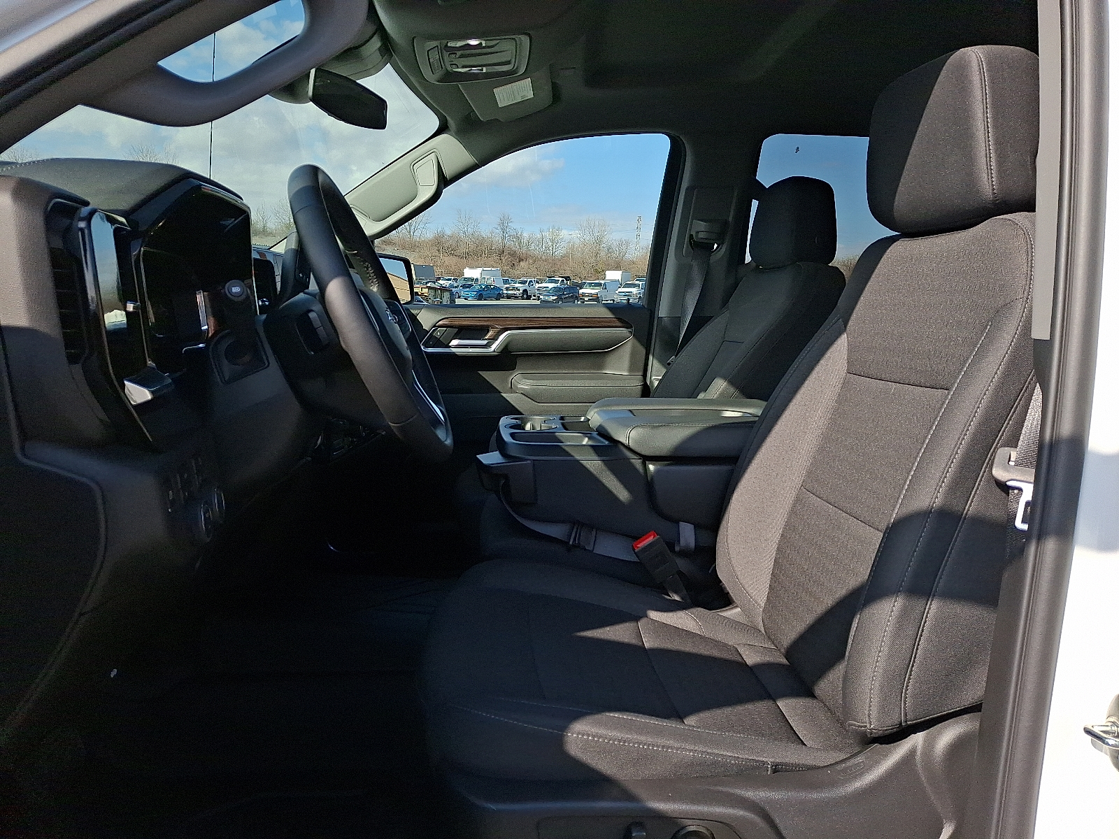 2025 Chevrolet Silverado 1500 4WD Crew Cab Short Bed RST - Summit White - GAZ exterior view 11