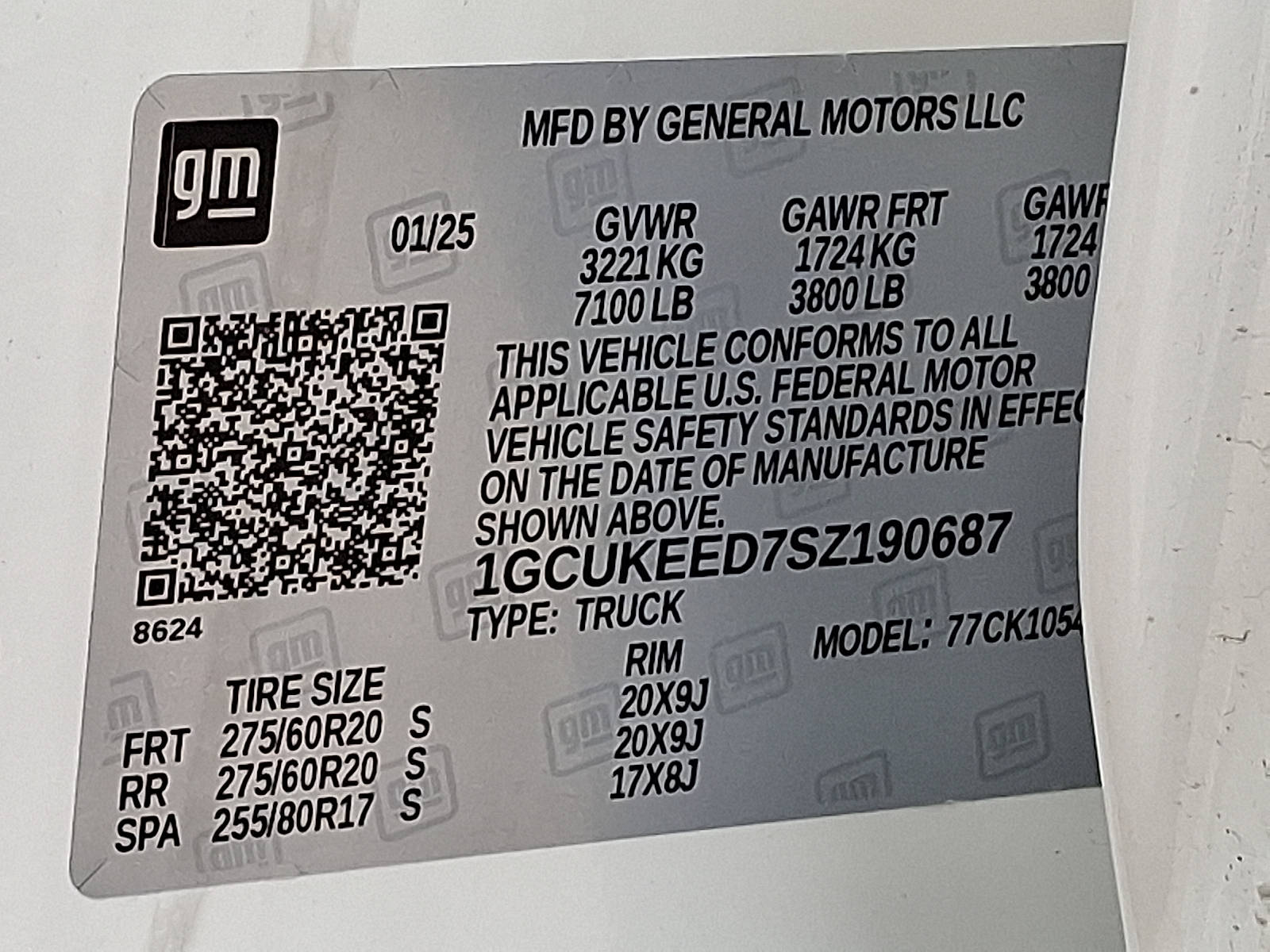 2025 Chevrolet Silverado 1500 4WD Crew Cab Short Bed RST - Summit White - GAZ exterior view 18