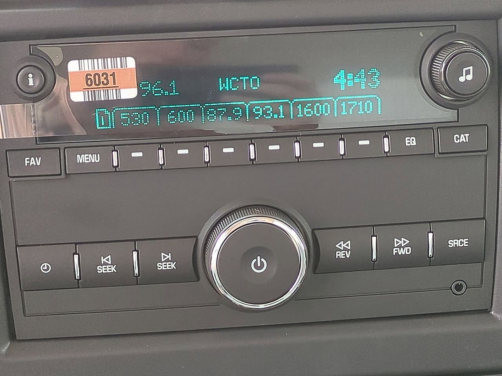 2025 Chevrolet Express Cutaway Work Van - Summit White exterior view 13