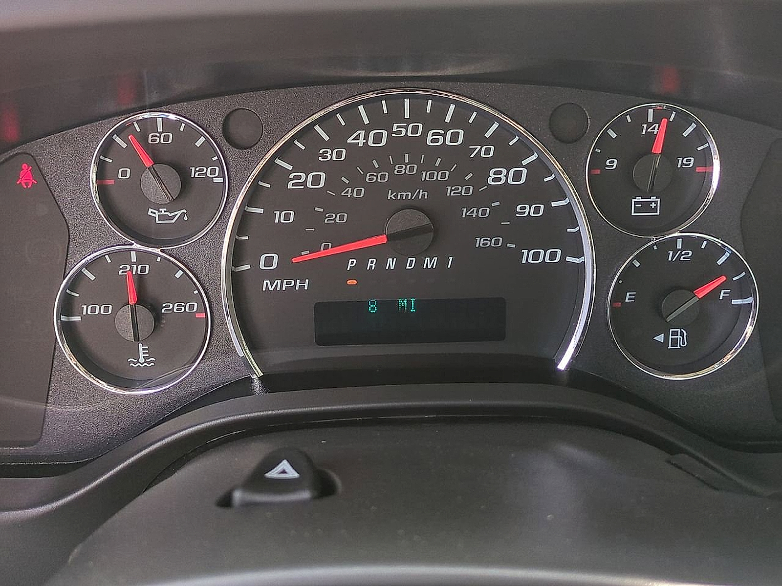 2025 Chevrolet Express Cutaway Work Van - Summit White exterior view 11