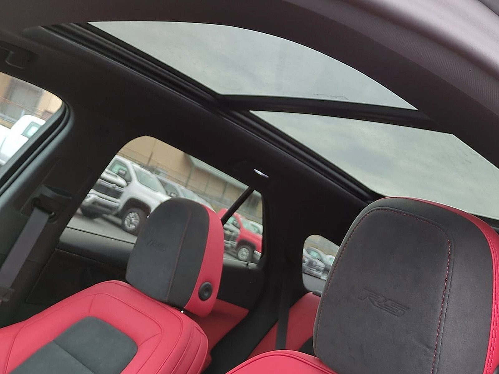 2025 Chevrolet Blazer EV eAWD RS - Sterling Gray Metallic exterior view 19