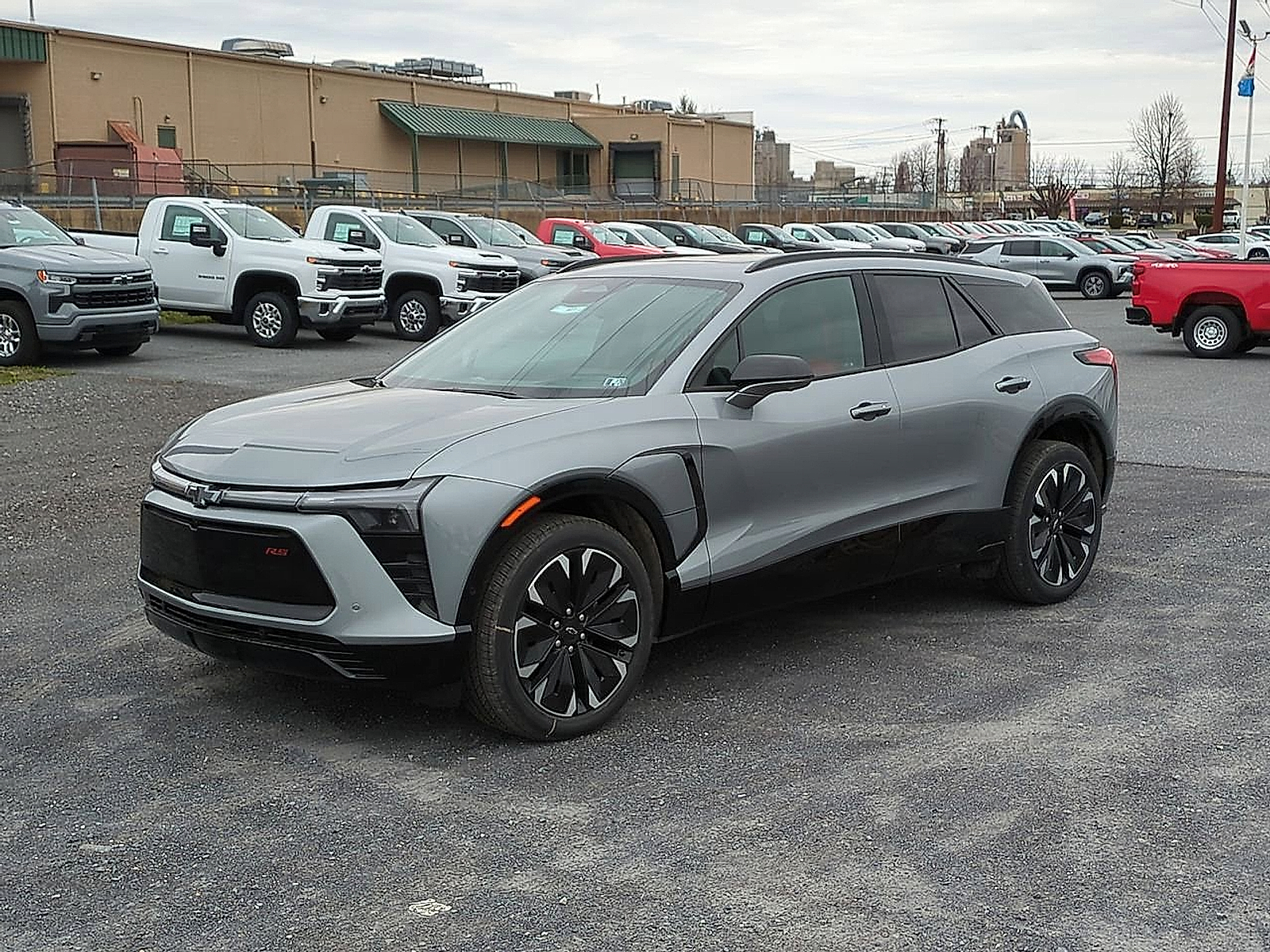 2025 Chevrolet Blazer EV eAWD RS - Sterling Gray Metallic exterior view 5