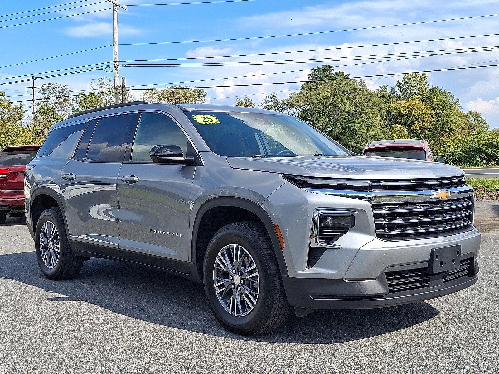 2025 Chevrolet Traverse AWD LT - Sterling Gray Metallic - GXD exterior view 3