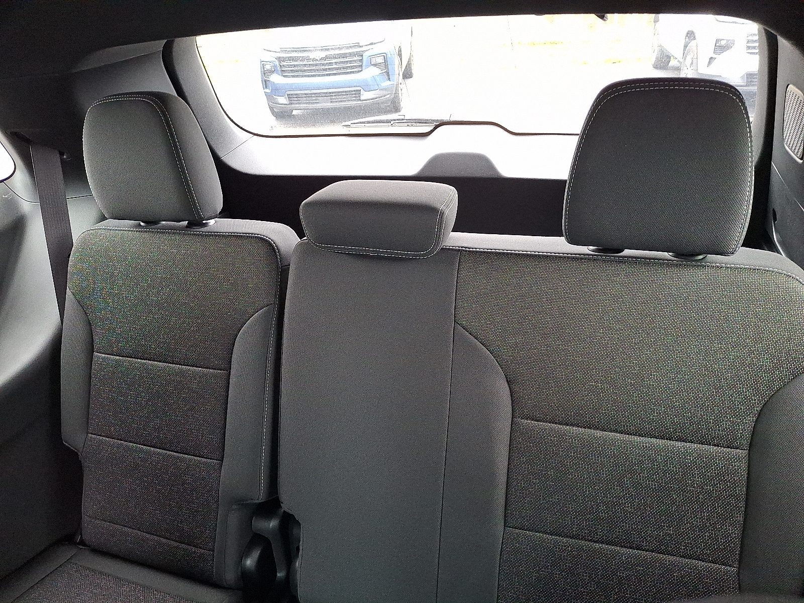 2026 Chevrolet Traverse AWD LT - Summit White - GAZ exterior view 8