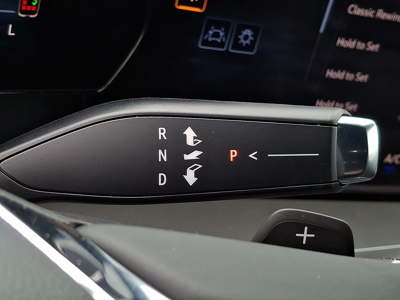 2026 Chevrolet Traverse AWD LT - Summit White - GAZ exterior view 15