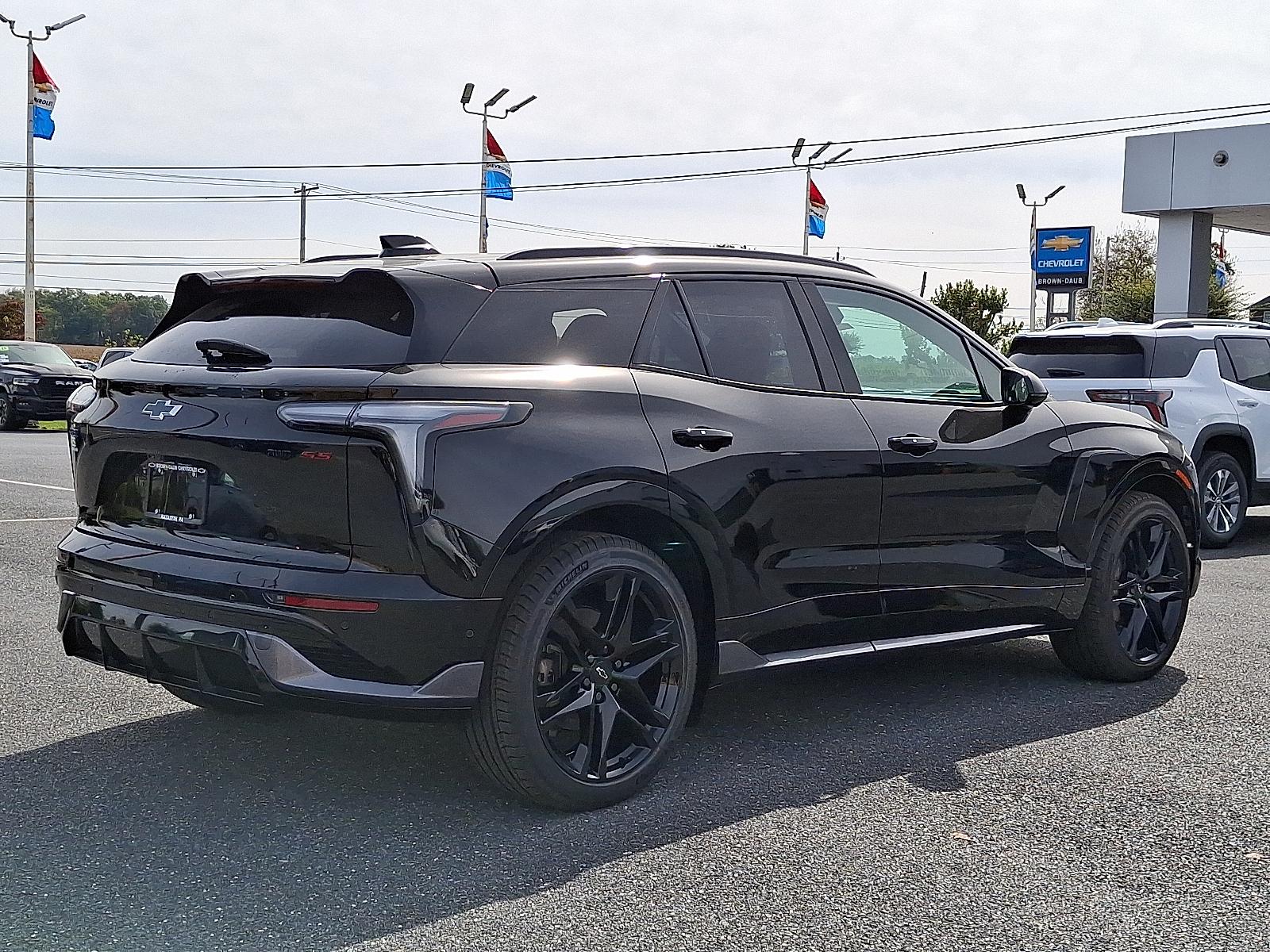 2026 Chevrolet Blazer EV AWD SS - Black - GBA exterior view 6