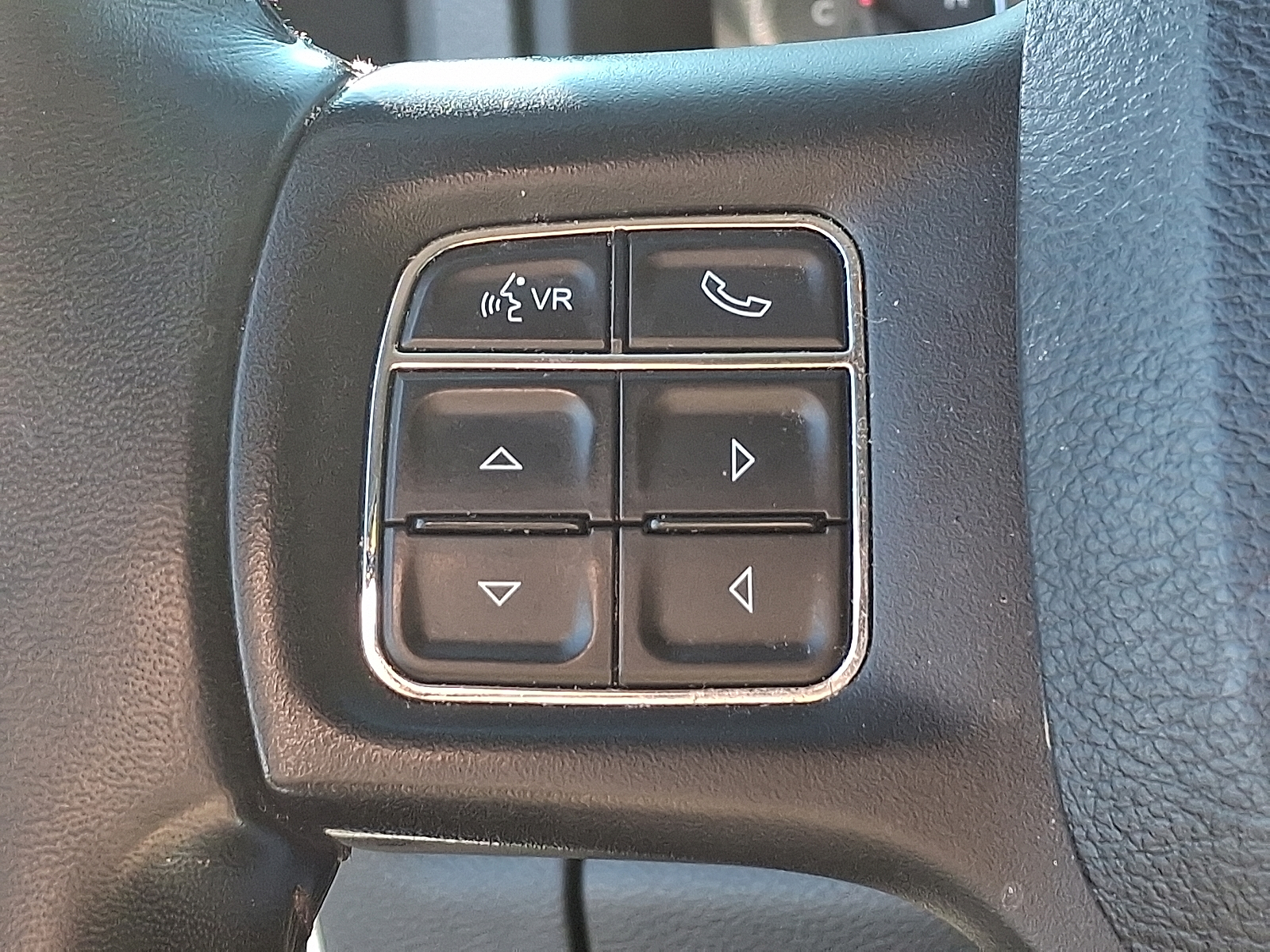 2018 Ram 1500 Big Horn Crew Cab 4x4 5'7