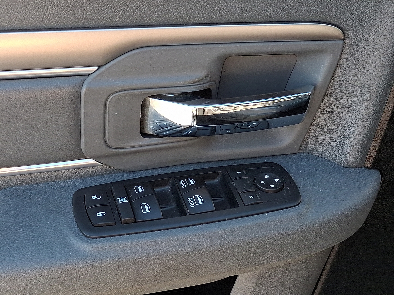 2018 Ram 1500 Big Horn Crew Cab 4x4 5'7