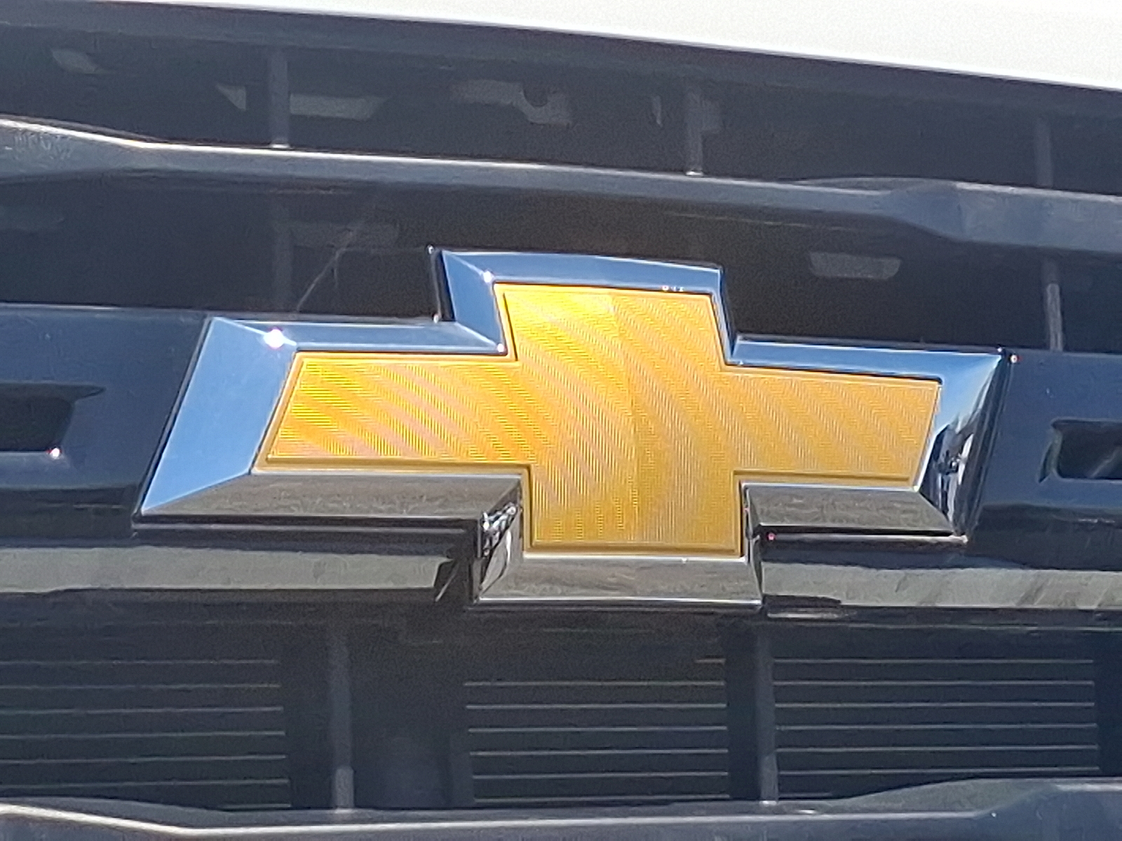 2025 Chevrolet Silverado 3500HD Chassis Work Truck - Summit White - GAZ exterior view 18