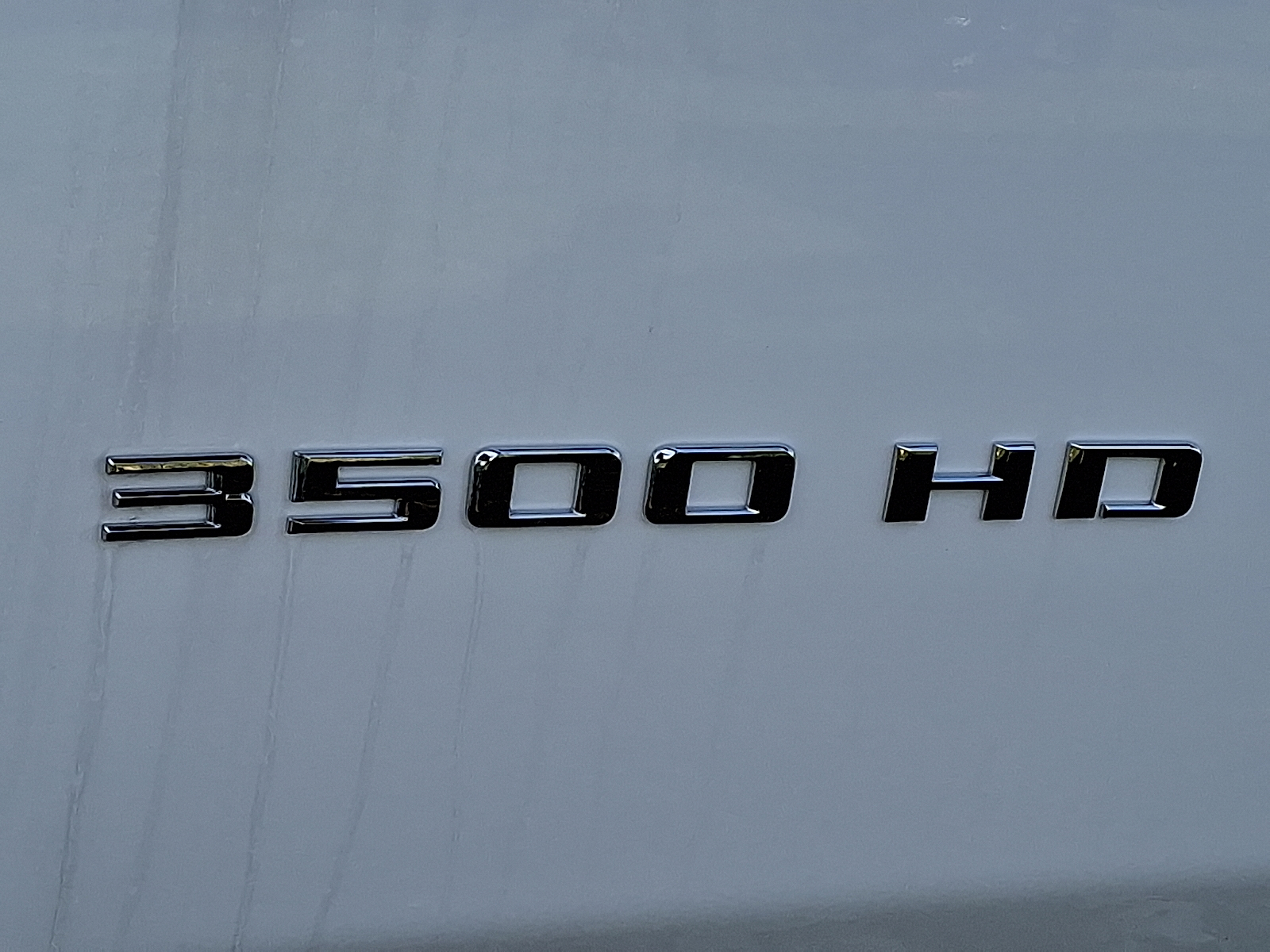 2025 Chevrolet Silverado 3500HD Chassis Work Truck - Summit White - GAZ exterior view 20