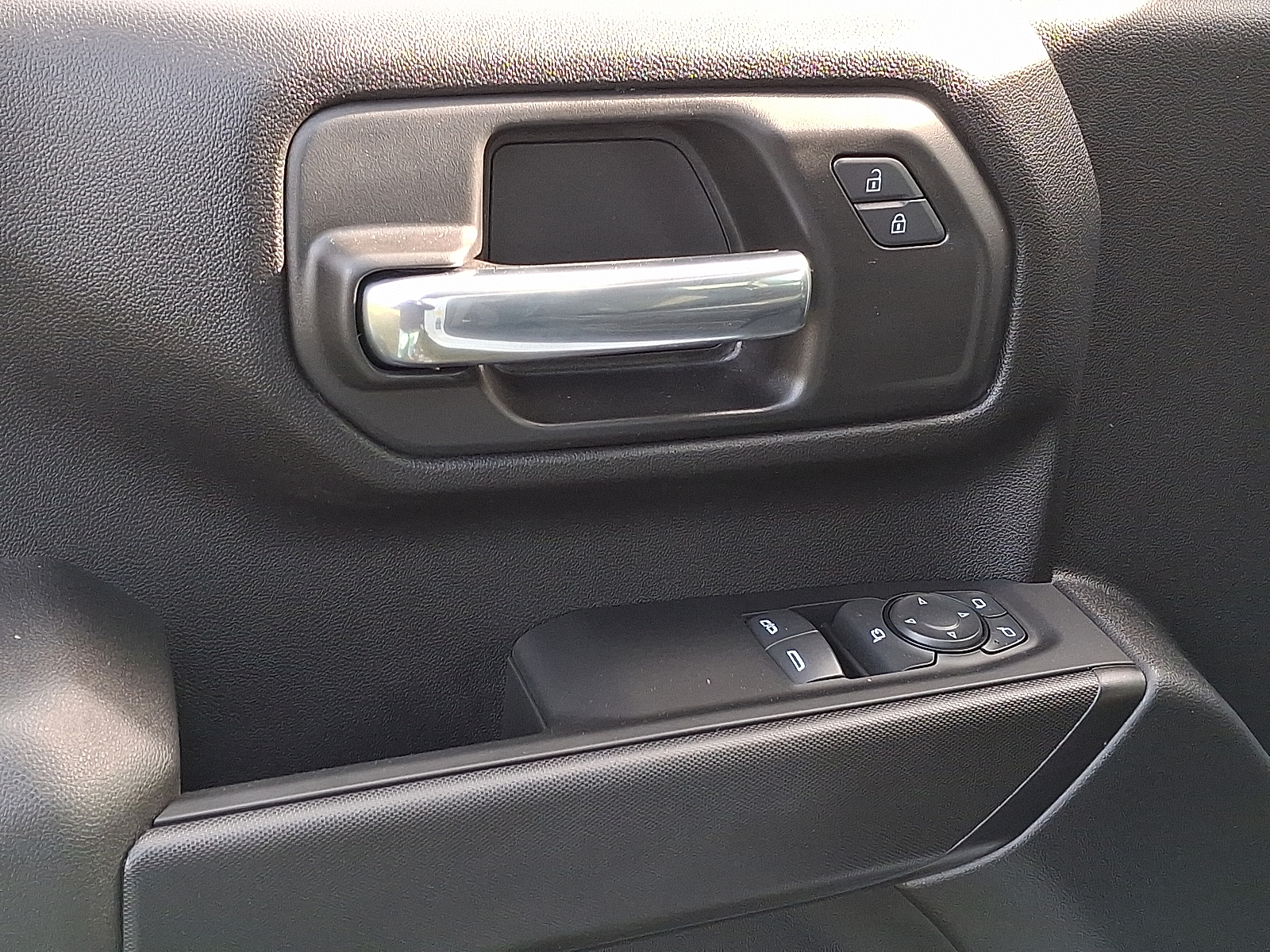 2025 Chevrolet Silverado 3500HD Chassis Work Truck - Summit White - GAZ exterior view 8