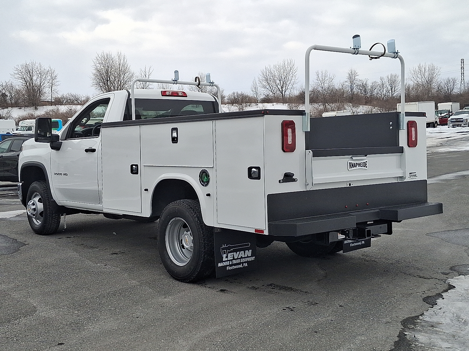 2025 Chevrolet Silverado 3500HD Chassis Work Truck - Summit White - GAZ exterior view 3