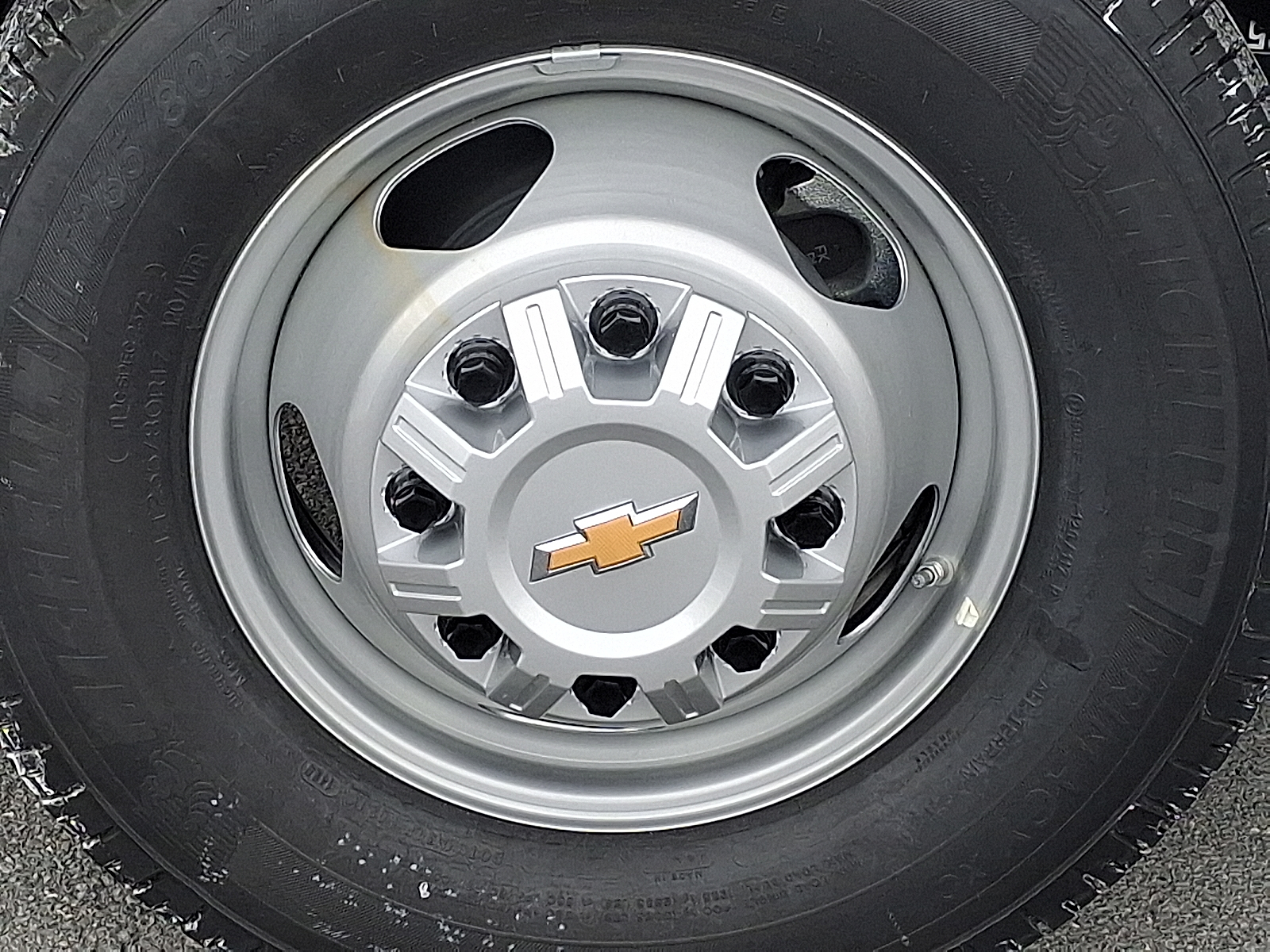 2025 Chevrolet Silverado 3500HD Chassis Work Truck - Summit White - GAZ exterior view 4