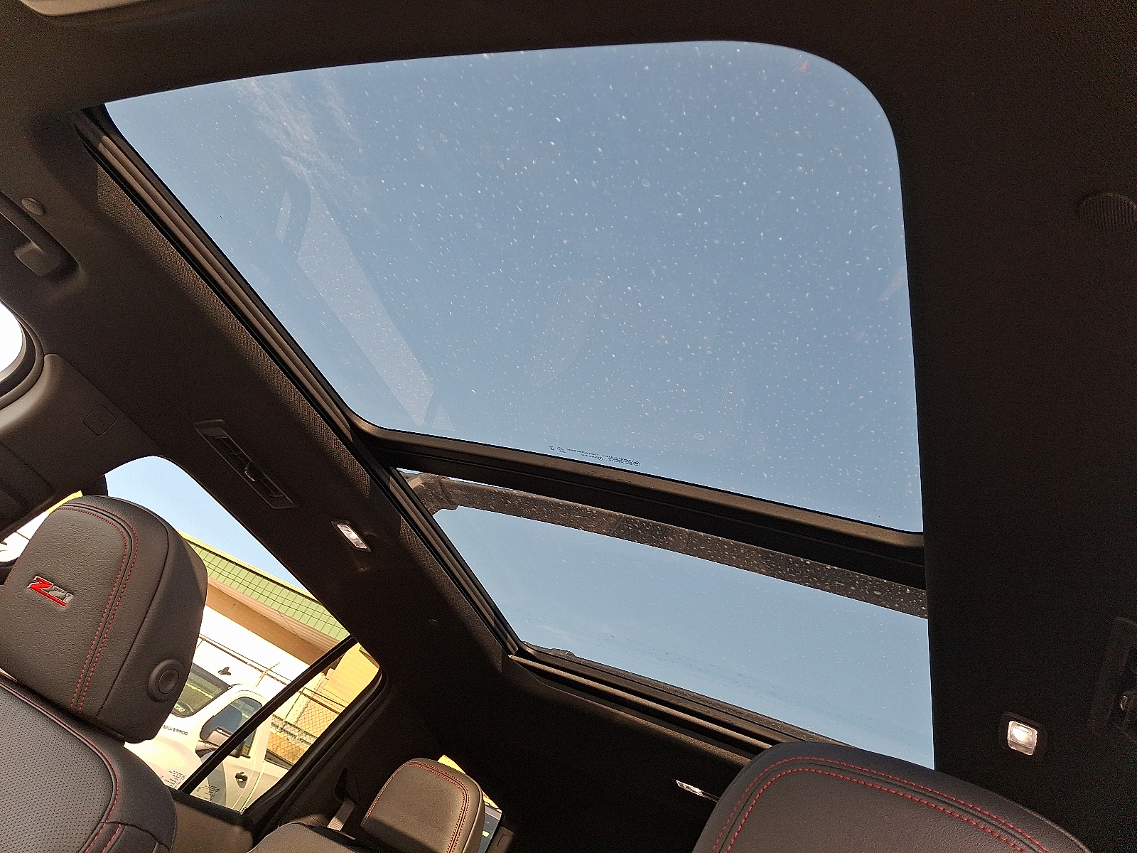 2026 Chevrolet Traverse AWD Z71 - Sandstone Gray - GFR exterior view 2