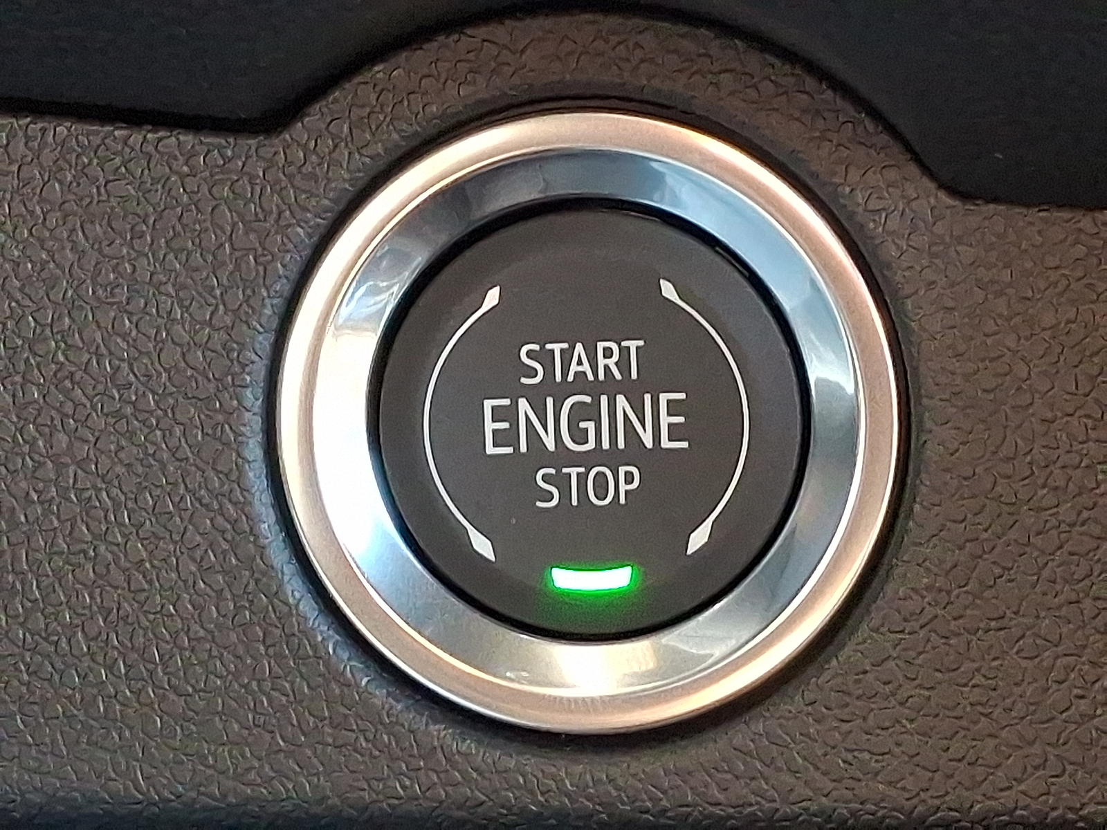 2026 Chevrolet Traverse AWD Z71 - Sandstone Gray - GFR exterior view 17