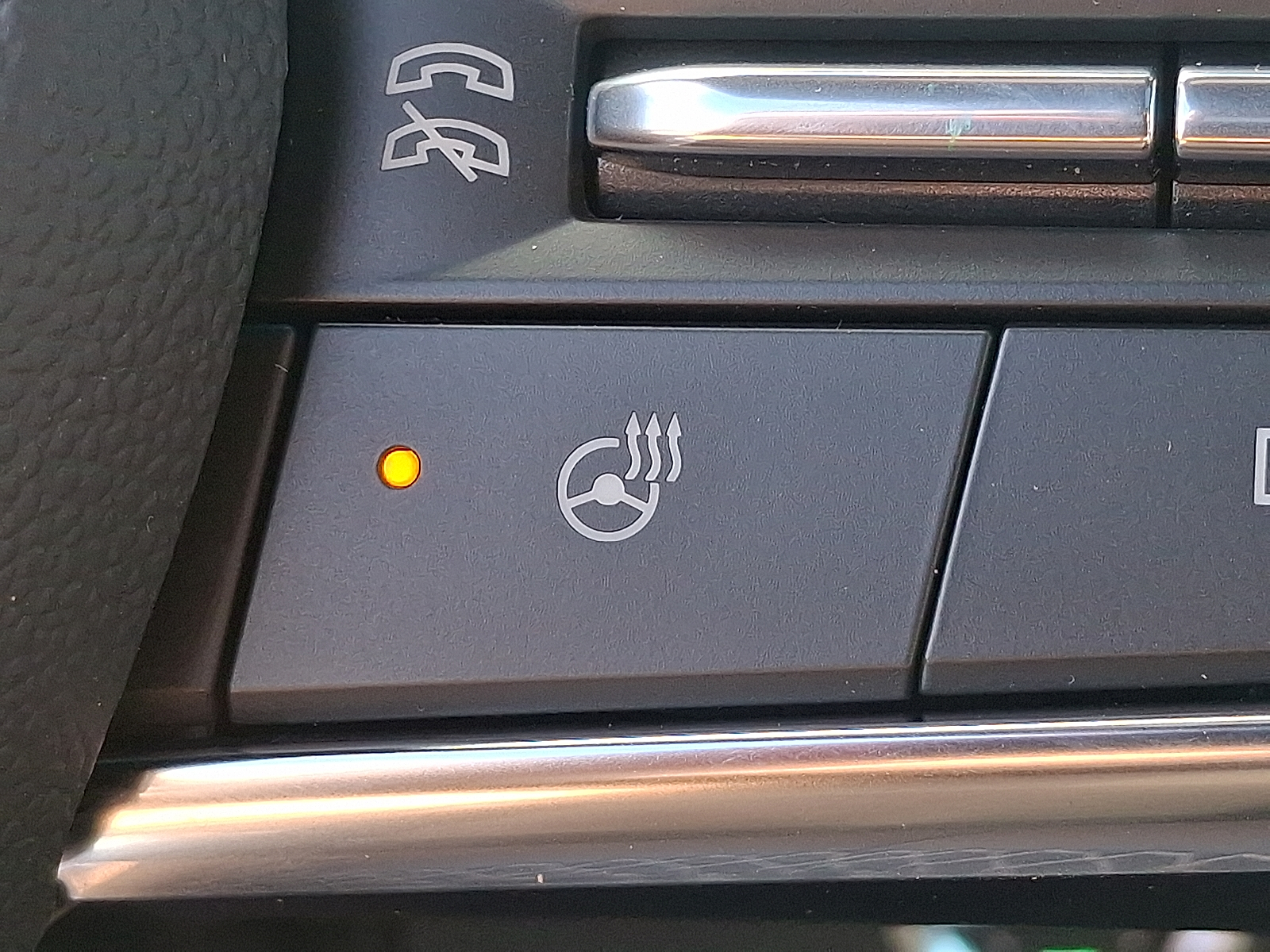 2026 Chevrolet Traverse AWD Z71 - Sandstone Gray - GFR exterior view 5