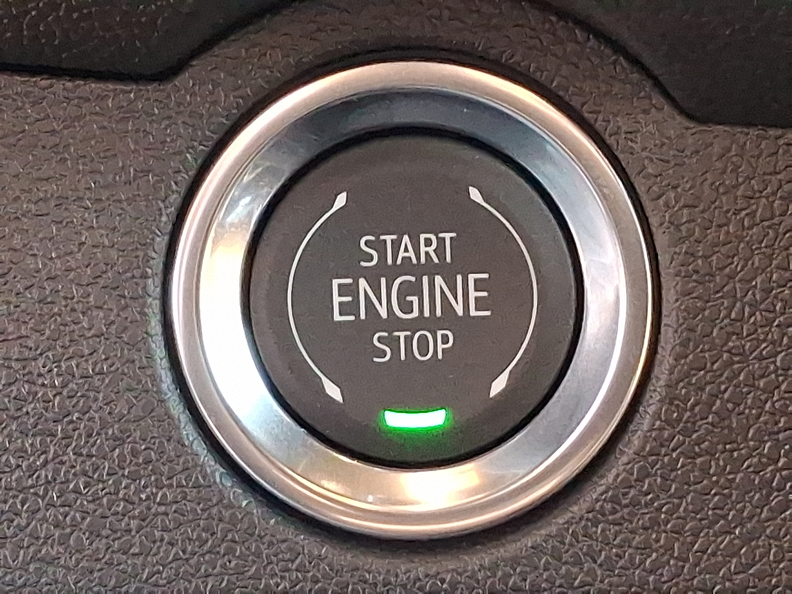 2026 Chevrolet Traverse AWD LT - Summit White - GAZ exterior view 16