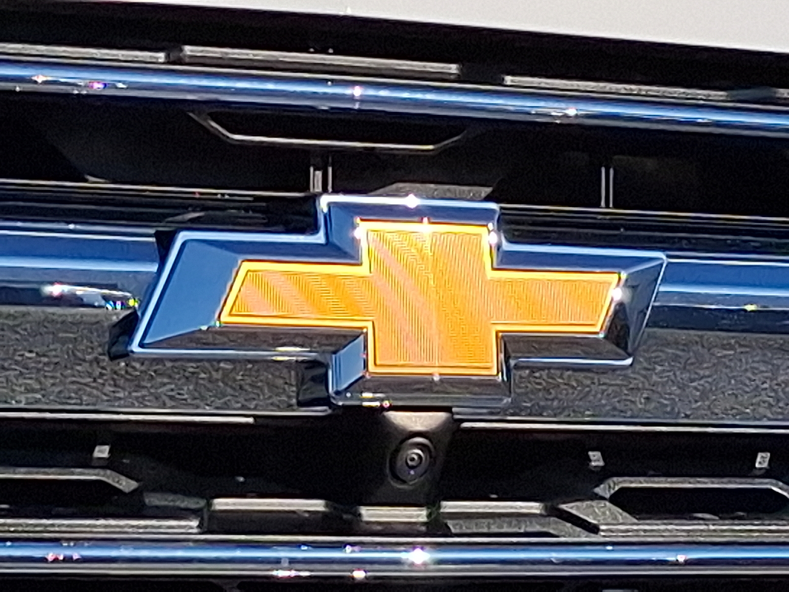 2026 Chevrolet Traverse AWD LT - Summit White - GAZ exterior view 19