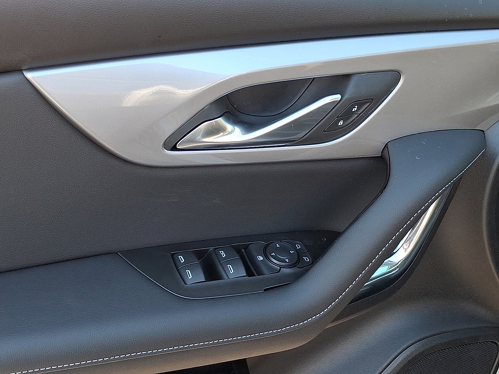 2026 Chevrolet Blazer LT - Sterling Gray Metallic - GXD exterior view 10