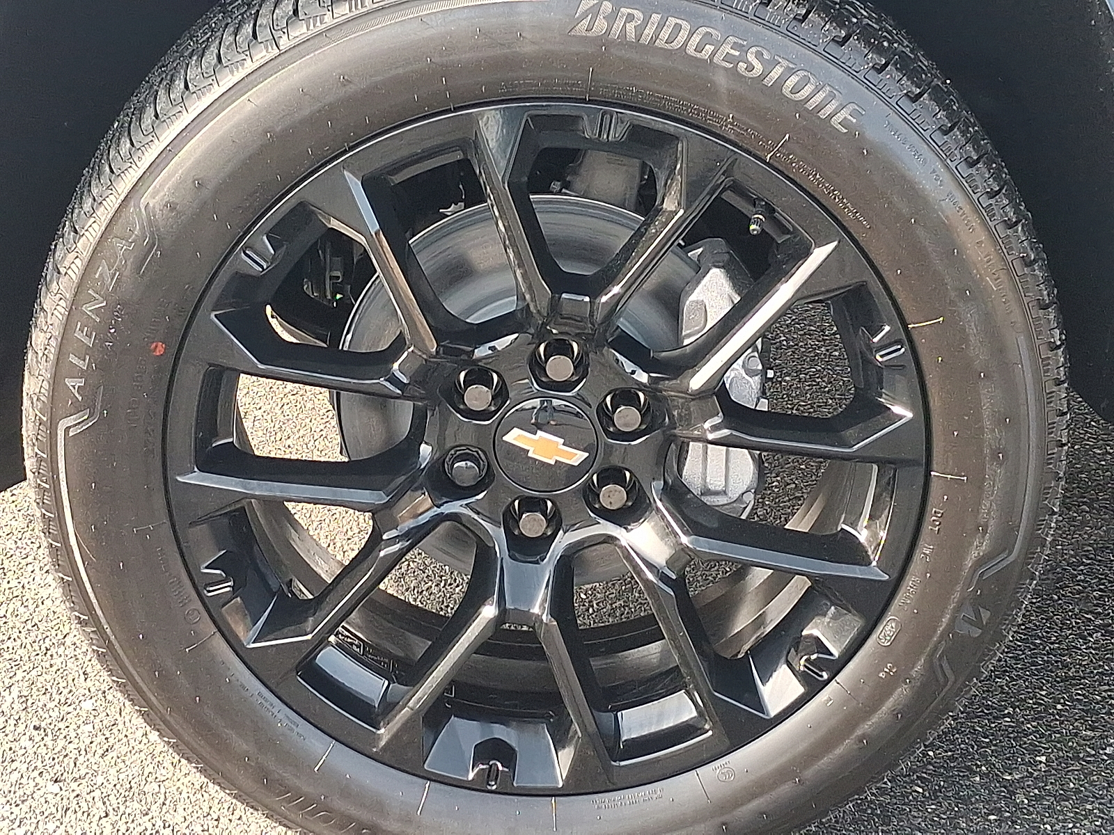 2026 Chevrolet Tahoe 4WD LT - Lakeshore Blue Metallic - GXP exterior view 9