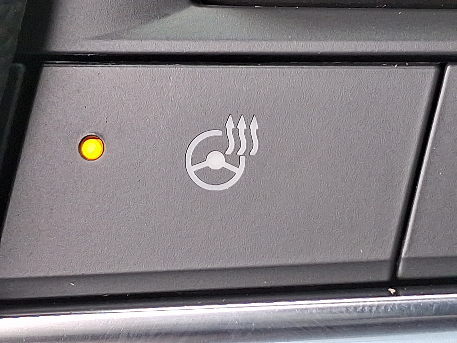 2026 Chevrolet Tahoe 4WD Premier - Radiant Red Tintcoat - GNT exterior view 17