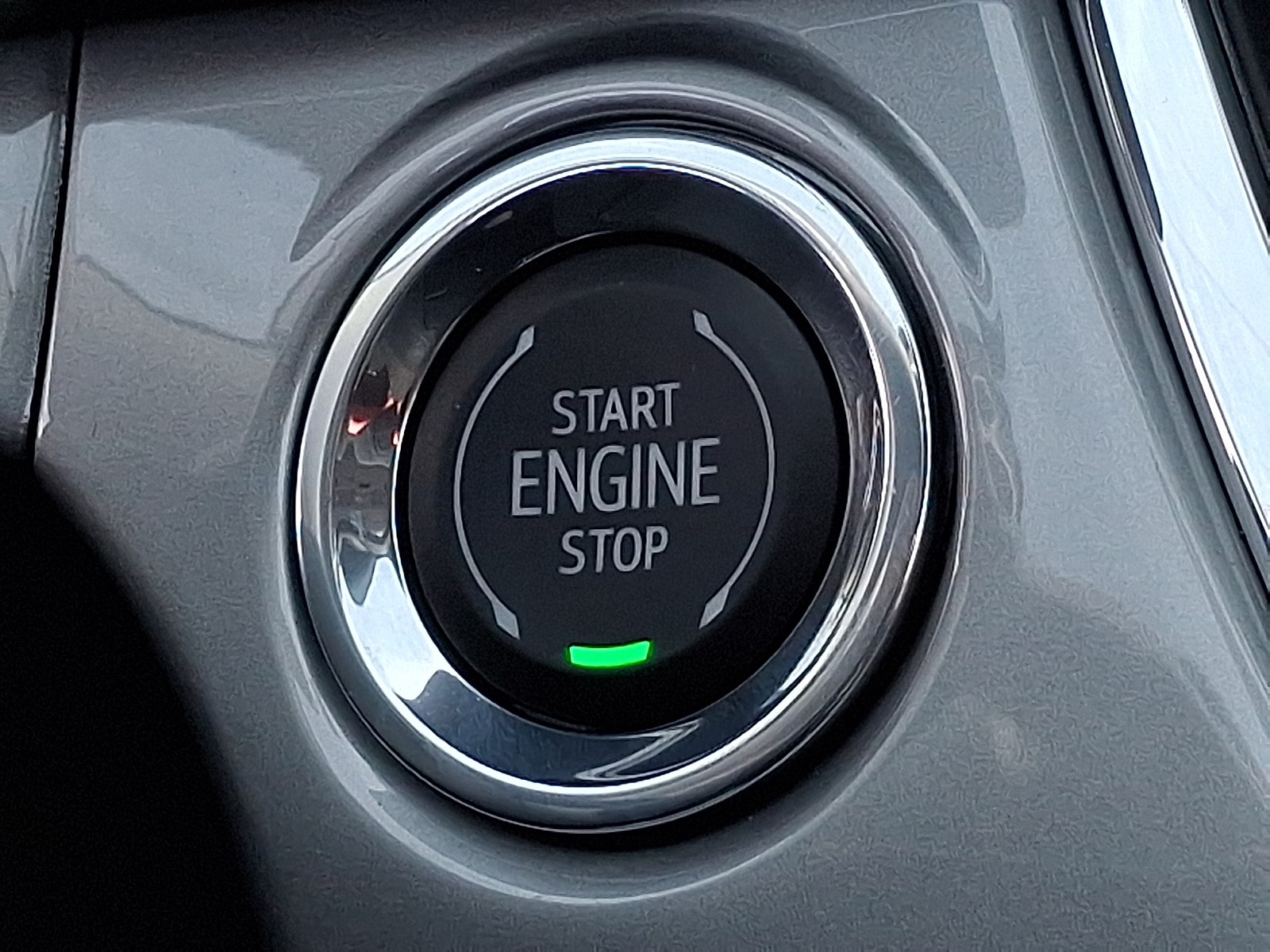 2026 Chevrolet Trax FWD LT - Summit White - GAZ exterior view 14