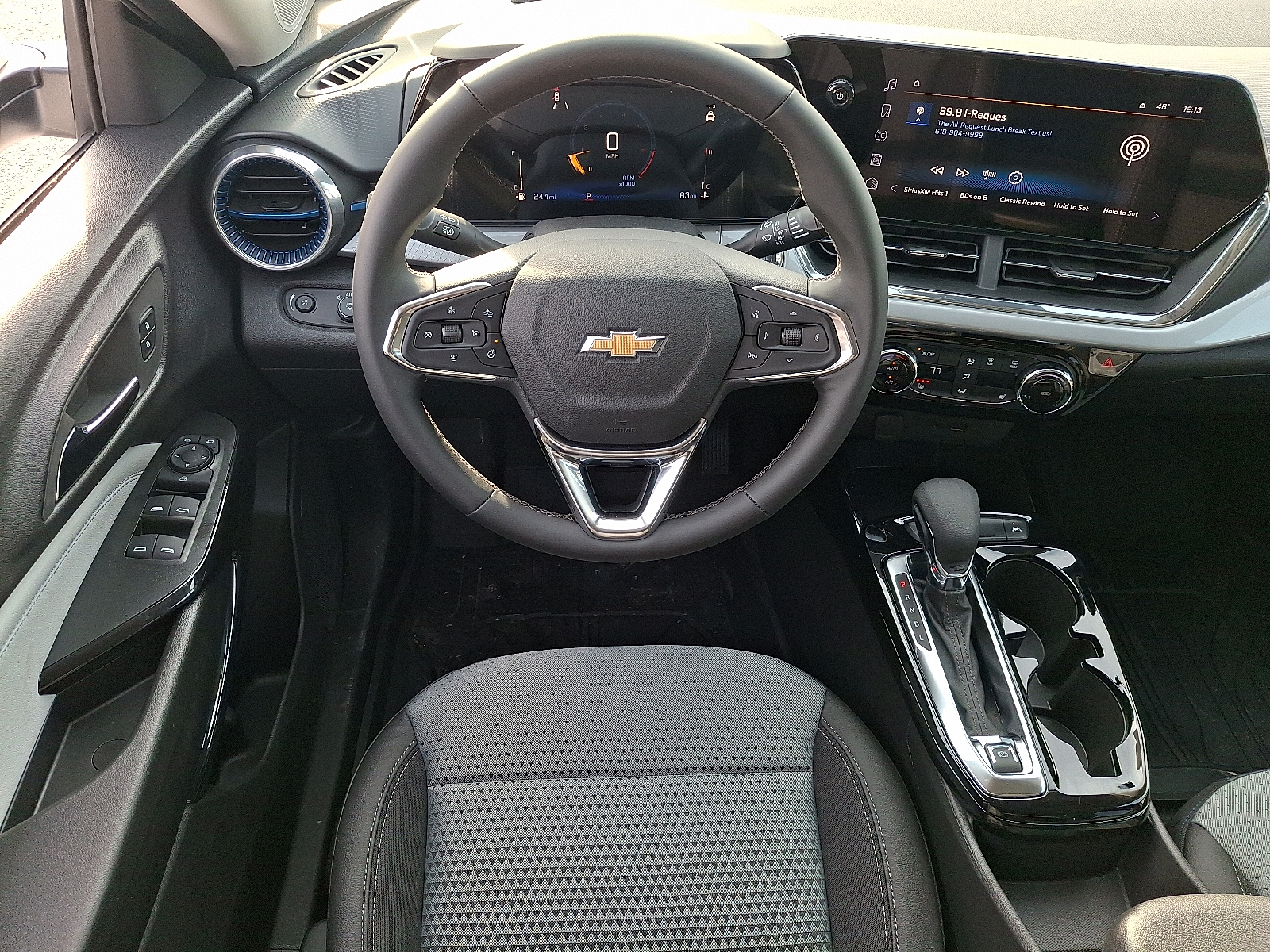 2026 Chevrolet Trax FWD LT - Summit White - GAZ exterior view 10