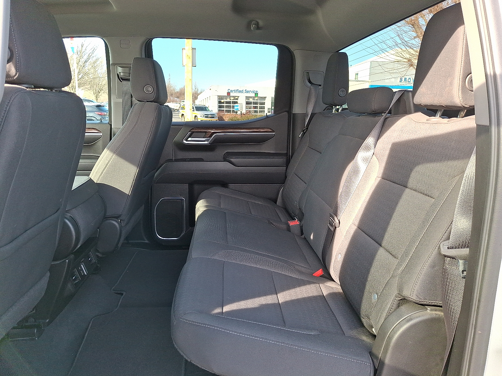 2022 Chevrolet Silverado 1500 4WD Crew Cab Short Bed LT with 2FL - Silver Ice Metallic - GAN exterior view 13