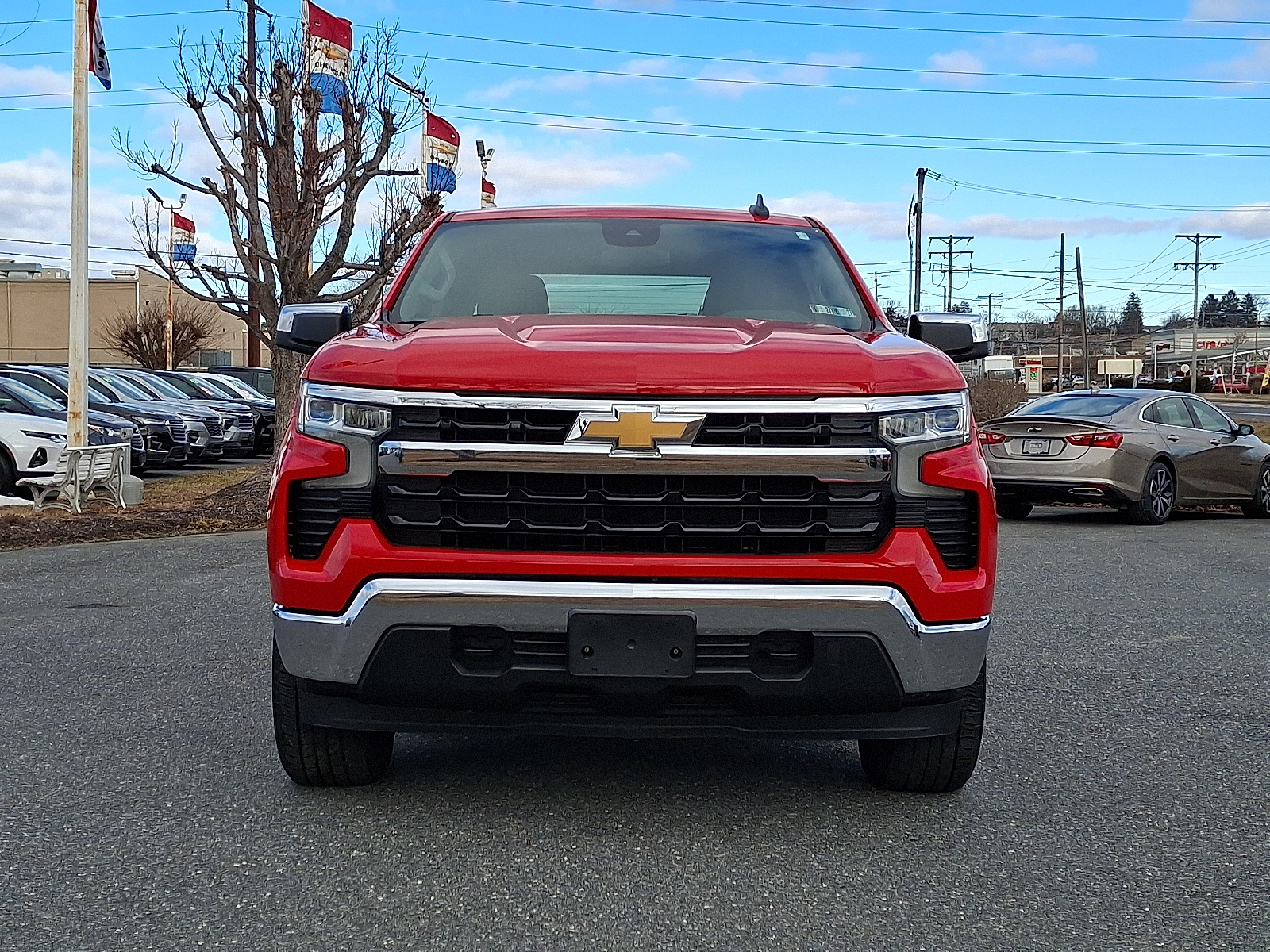 2022 Chevrolet Silverado 1500 4WD Crew Cab Short Bed LT with 2FL - Red Hot - G7C exterior view 5