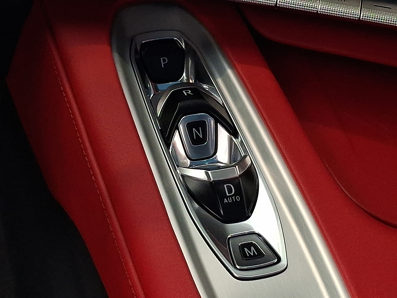 2026 Chevrolet Corvette Z06 Coupe, 2LZ, RWD - Blade Silver Metallic - GKA exterior view 14