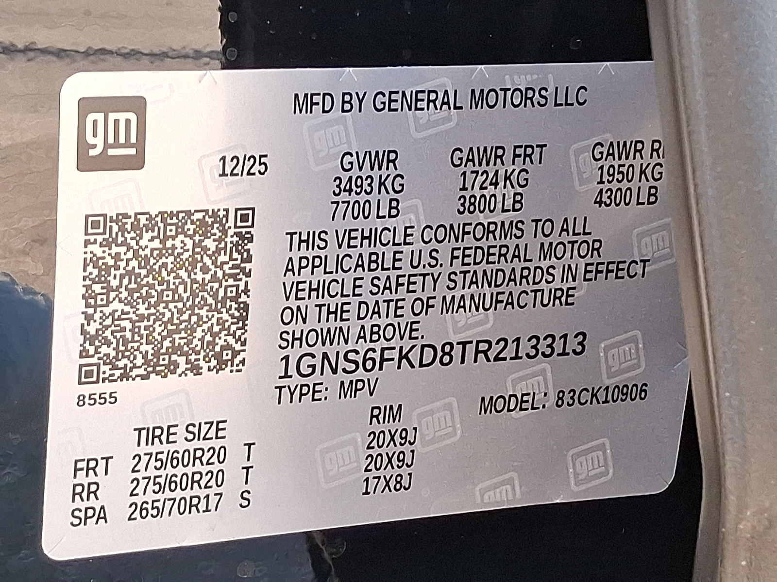 2026 Chevrolet Suburban Premier, 4WD - Black - GBA exterior view 19