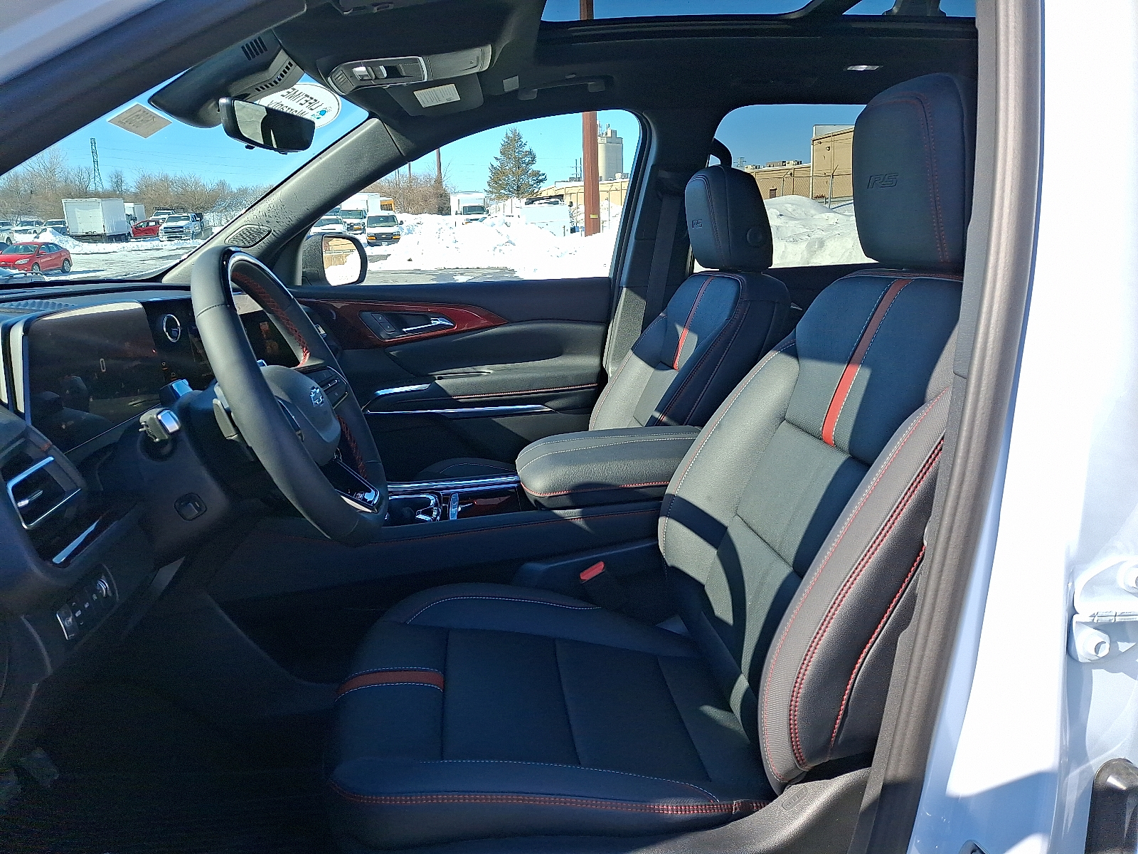 2026 Chevrolet Traverse AWD RS - Polar White Tricoat - G4J exterior view 8